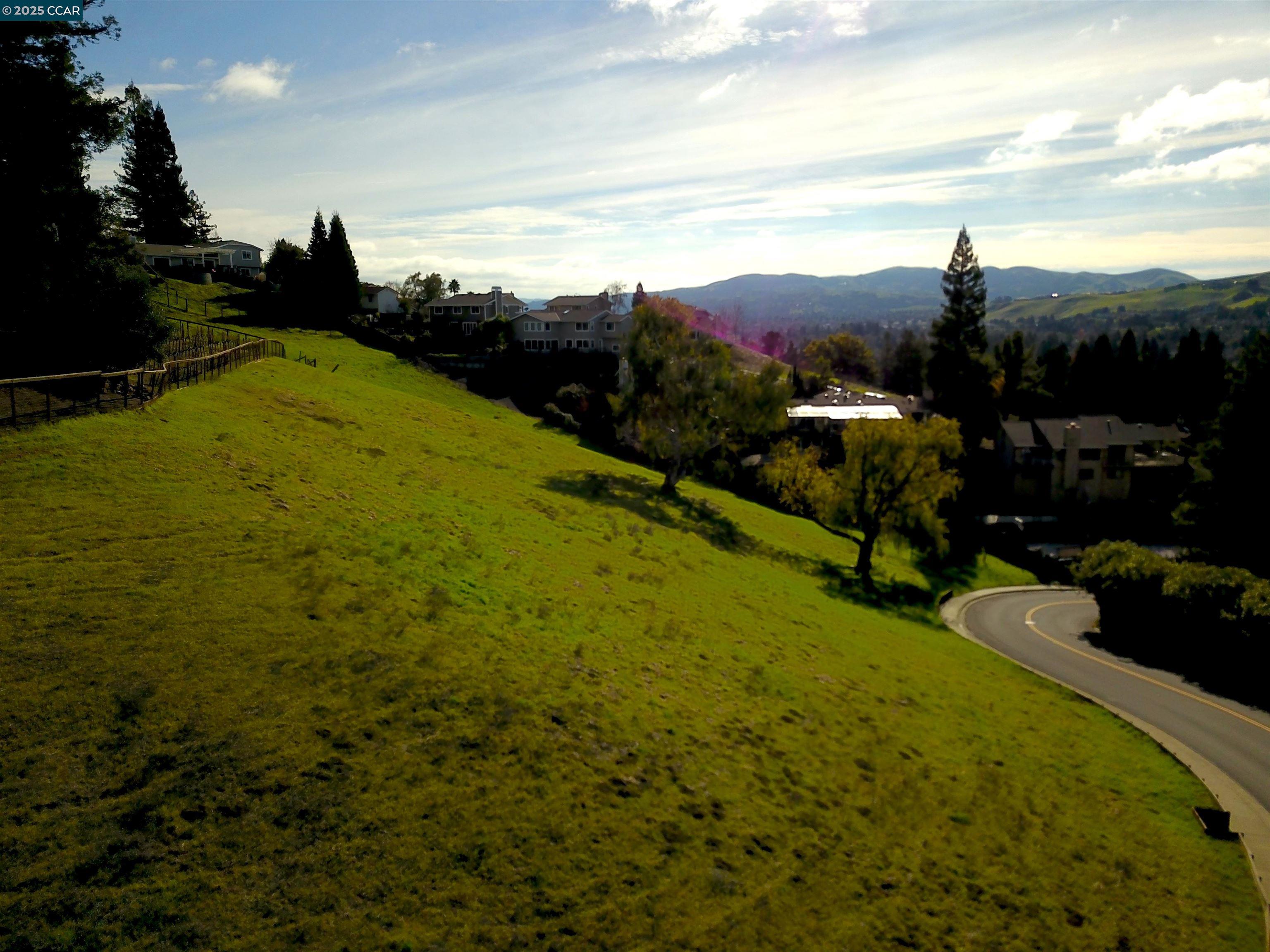 Detail Gallery Image 6 of 9 For 336 Merrilee Pl, Danville,  CA 94526 - – Beds | – Baths