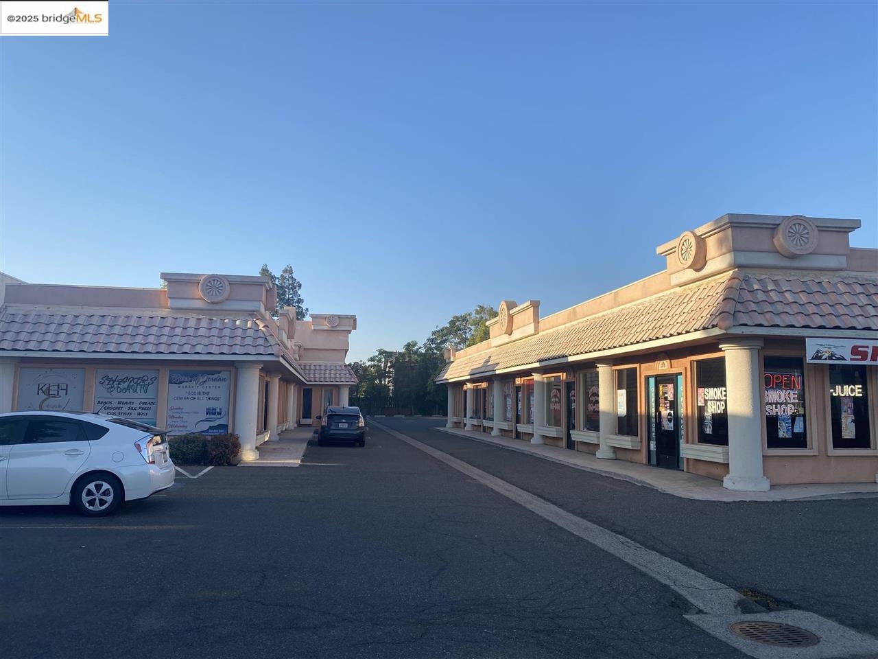 Detail Gallery Image 2 of 7 For 730 E F Street, Oakdale,  CA 95361 - – Beds | – Baths