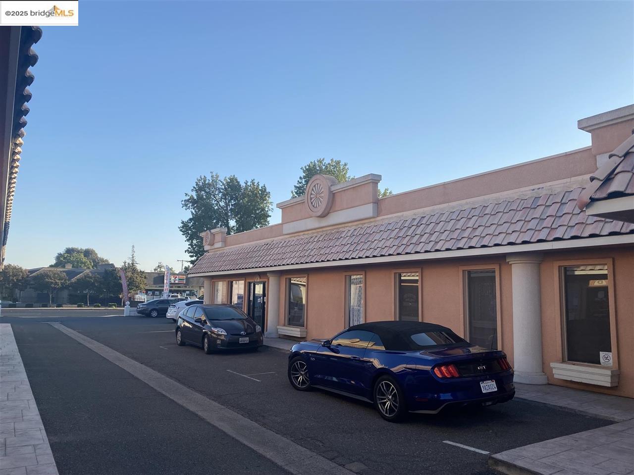 Detail Gallery Image 6 of 7 For 730 E F Street, Oakdale,  CA 95361 - – Beds | – Baths