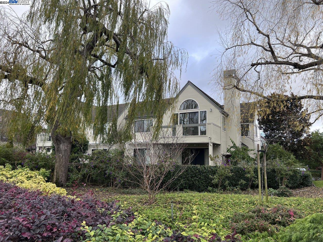 More Details about MLS # 41081566 : 1 REGULUS CT