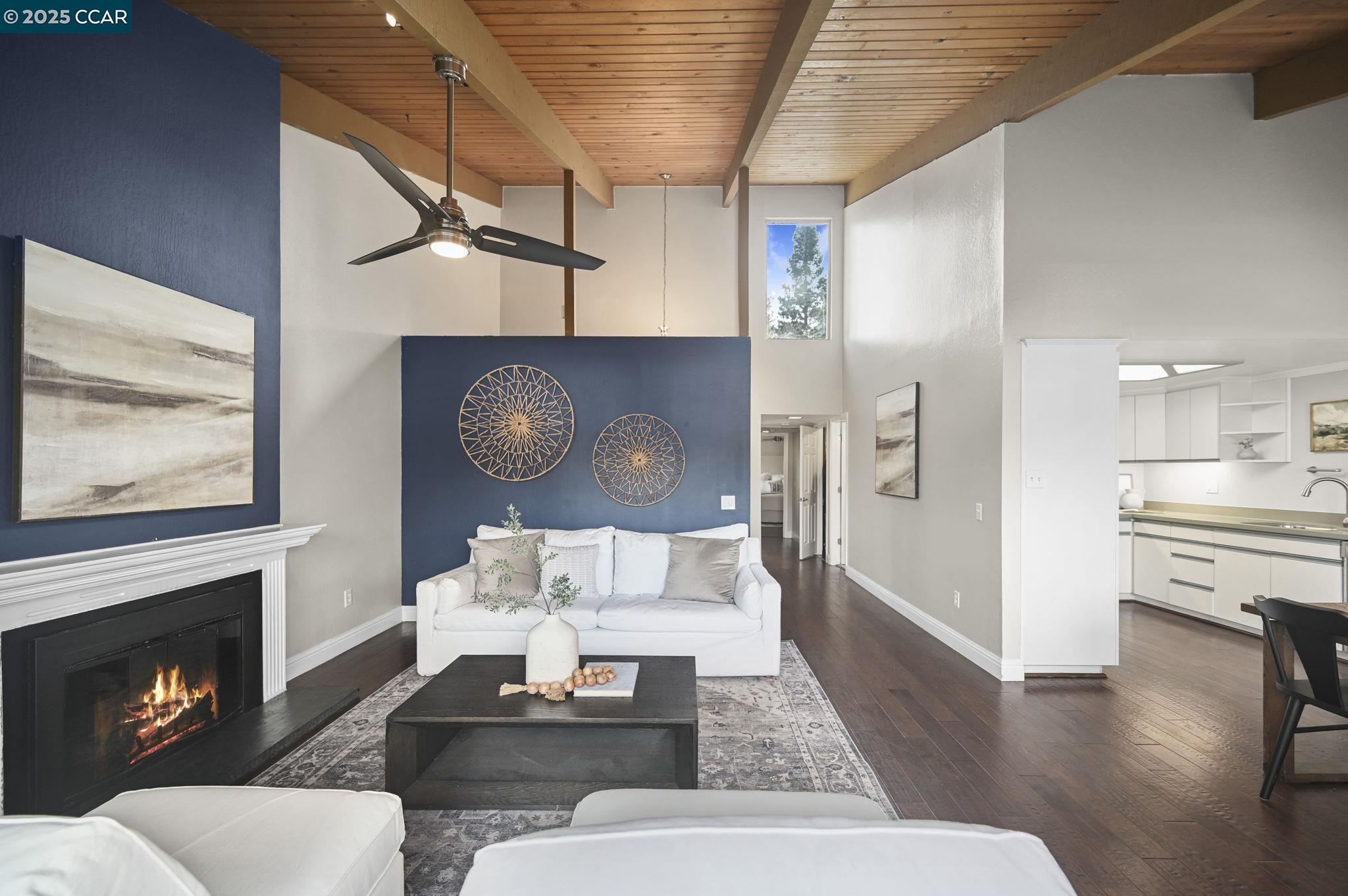 Photo #5: 41081572 Listing 
