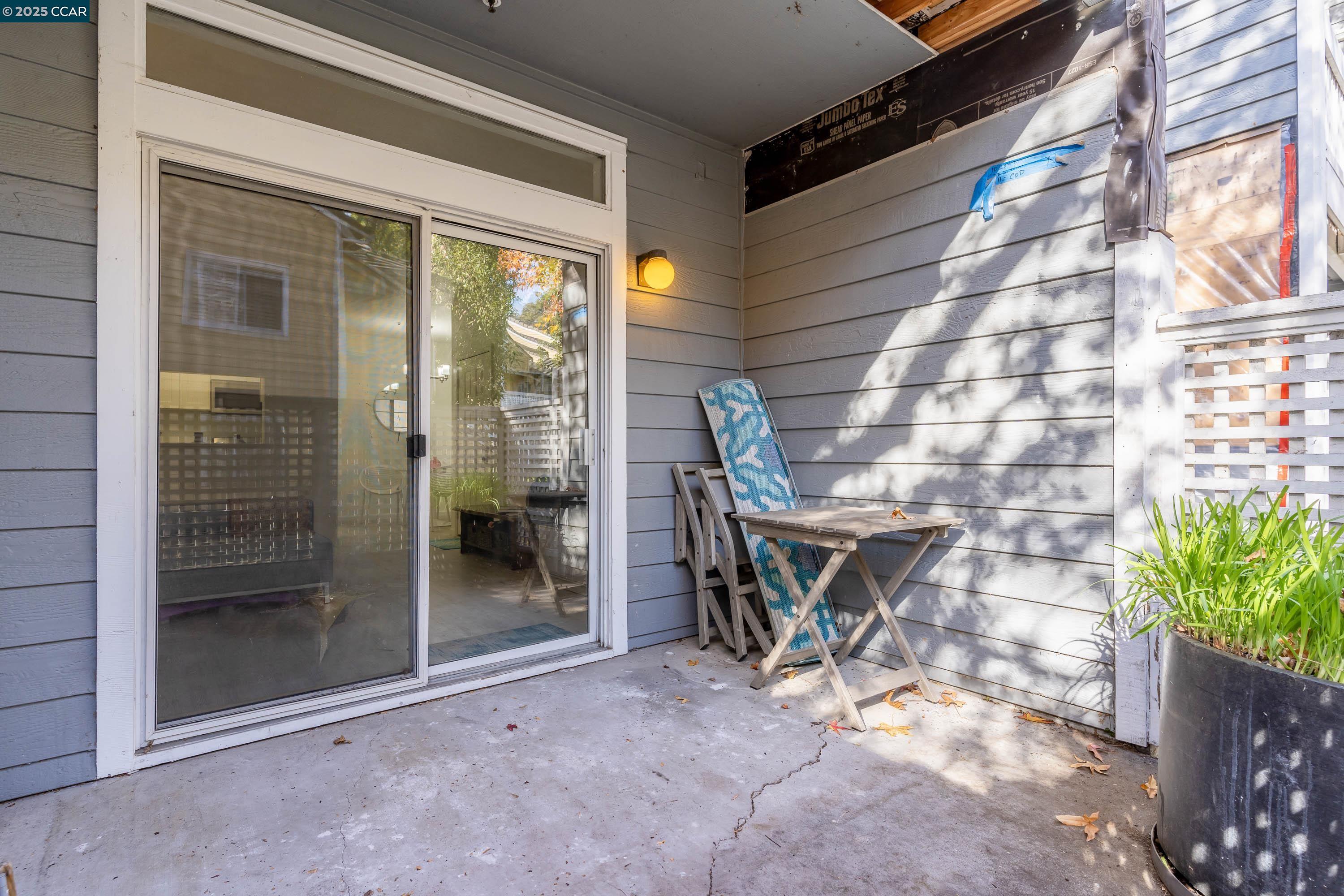 Detail Gallery Image 27 of 40 For 611 Waterford Pl, Pinole,  CA 94564 - 1 Beds | 1 Baths