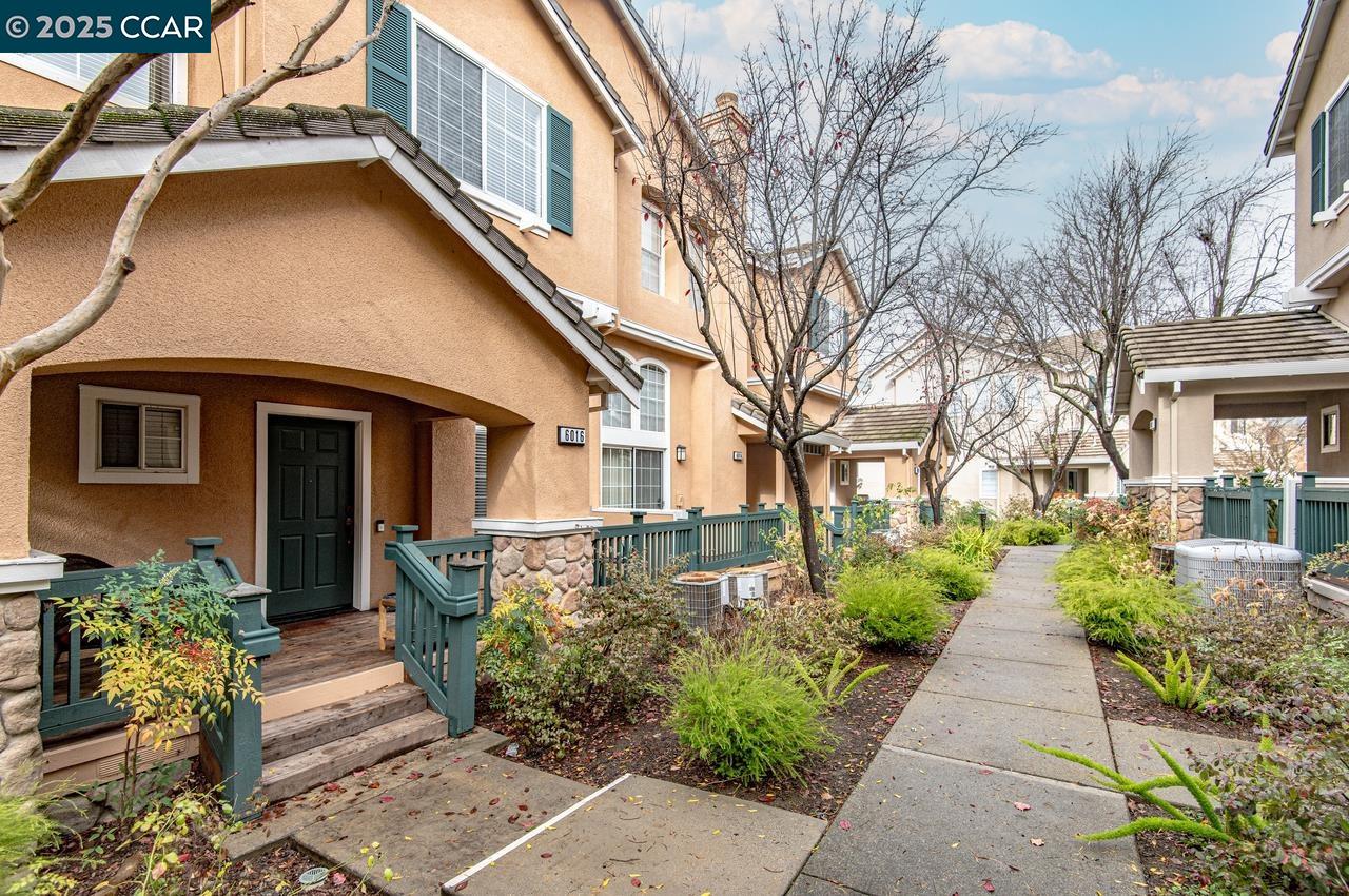 Photo #2: 41081601 Listing 