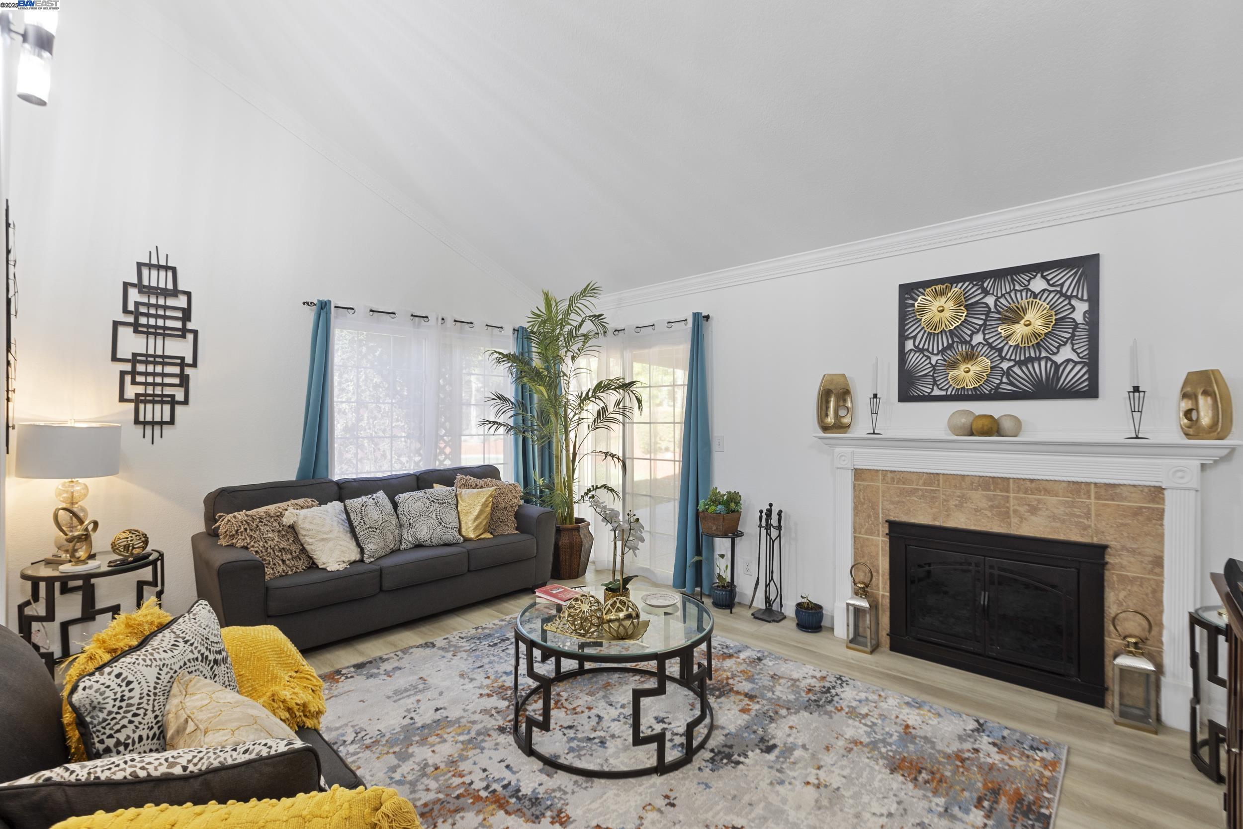 Detail Gallery Image 17 of 39 For 158 Southsun Ct, San Jose,  CA 95138 - 4 Beds | 2 Baths