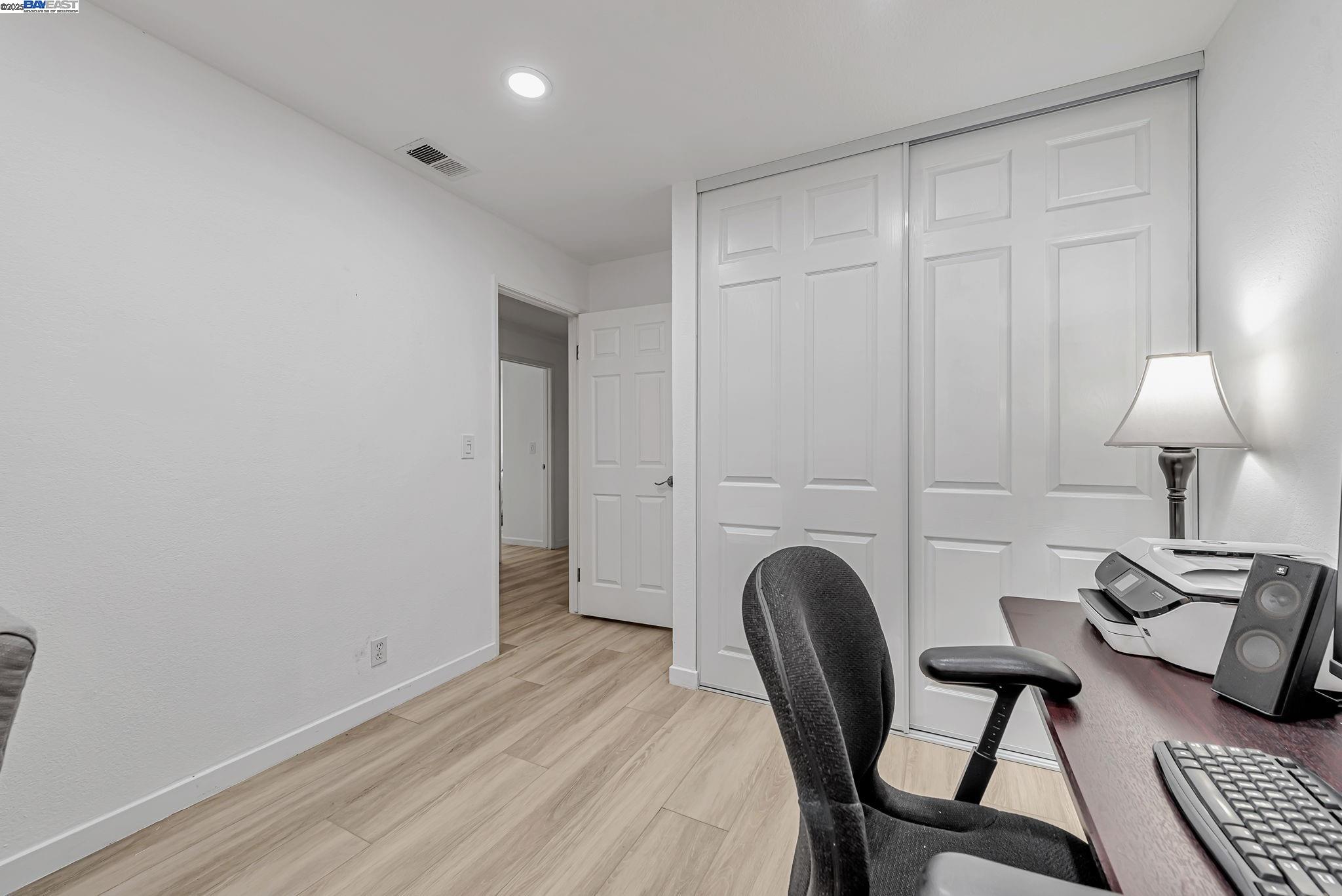 Detail Gallery Image 25 of 48 For 158 Southsun Ct, San Jose,  CA 95138 - 4 Beds | 2 Baths