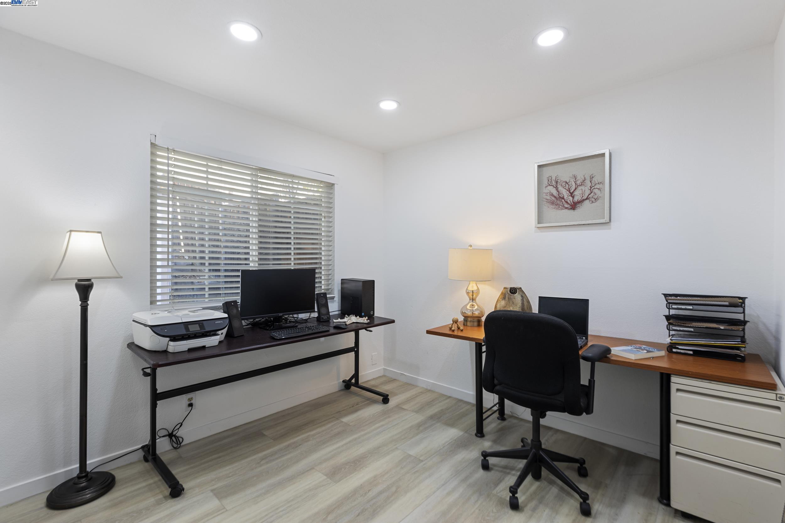 Detail Gallery Image 25 of 39 For 158 Southsun Ct, San Jose,  CA 95138 - 4 Beds | 2 Baths