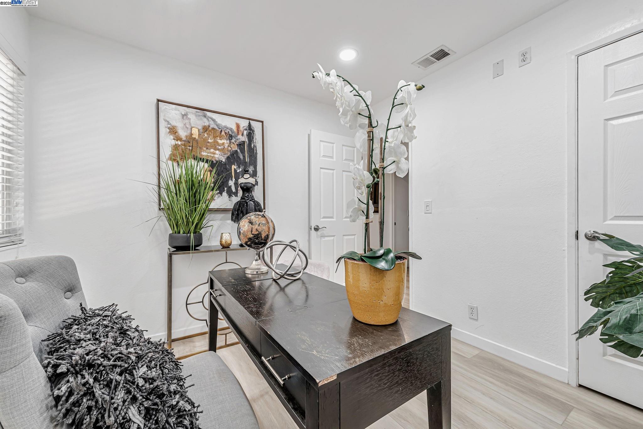 Detail Gallery Image 26 of 48 For 158 Southsun Ct, San Jose,  CA 95138 - 4 Beds | 2 Baths