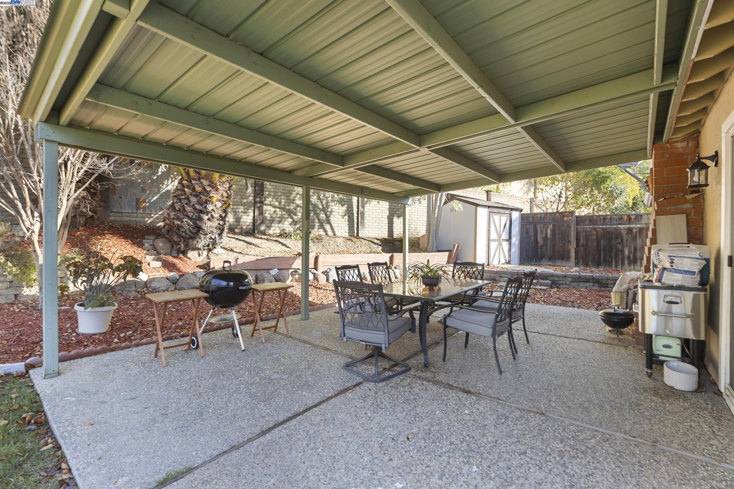 Detail Gallery Image 34 of 39 For 158 Southsun Ct, San Jose,  CA 95138 - 4 Beds | 2 Baths