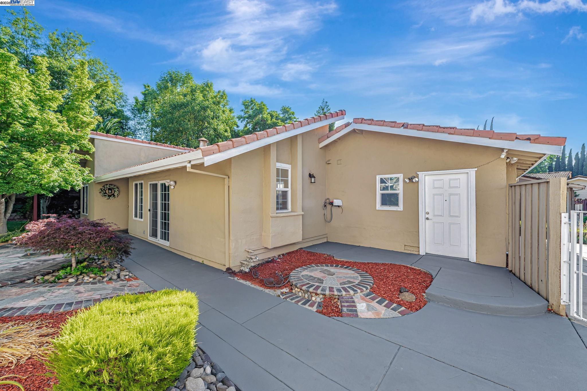Detail Gallery Image 43 of 48 For 158 Southsun Ct, San Jose,  CA 95138 - 4 Beds | 2 Baths