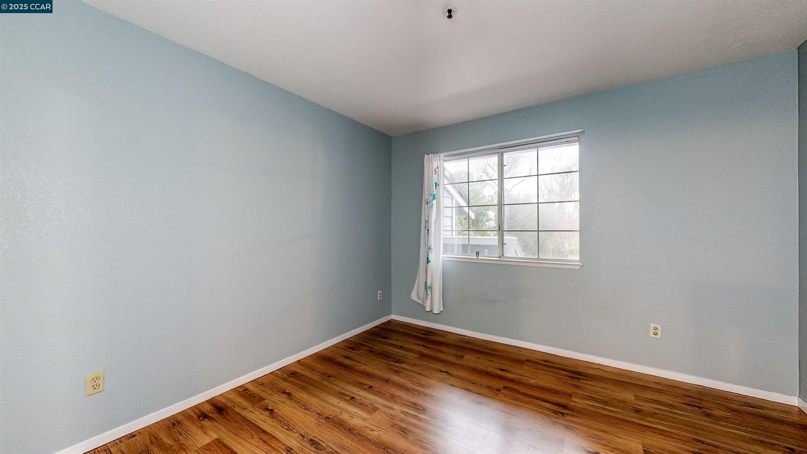 Detail Gallery Image 17 of 39 For 714 Waterford Pl, Pinole,  CA 94564 - 2 Beds | 2 Baths