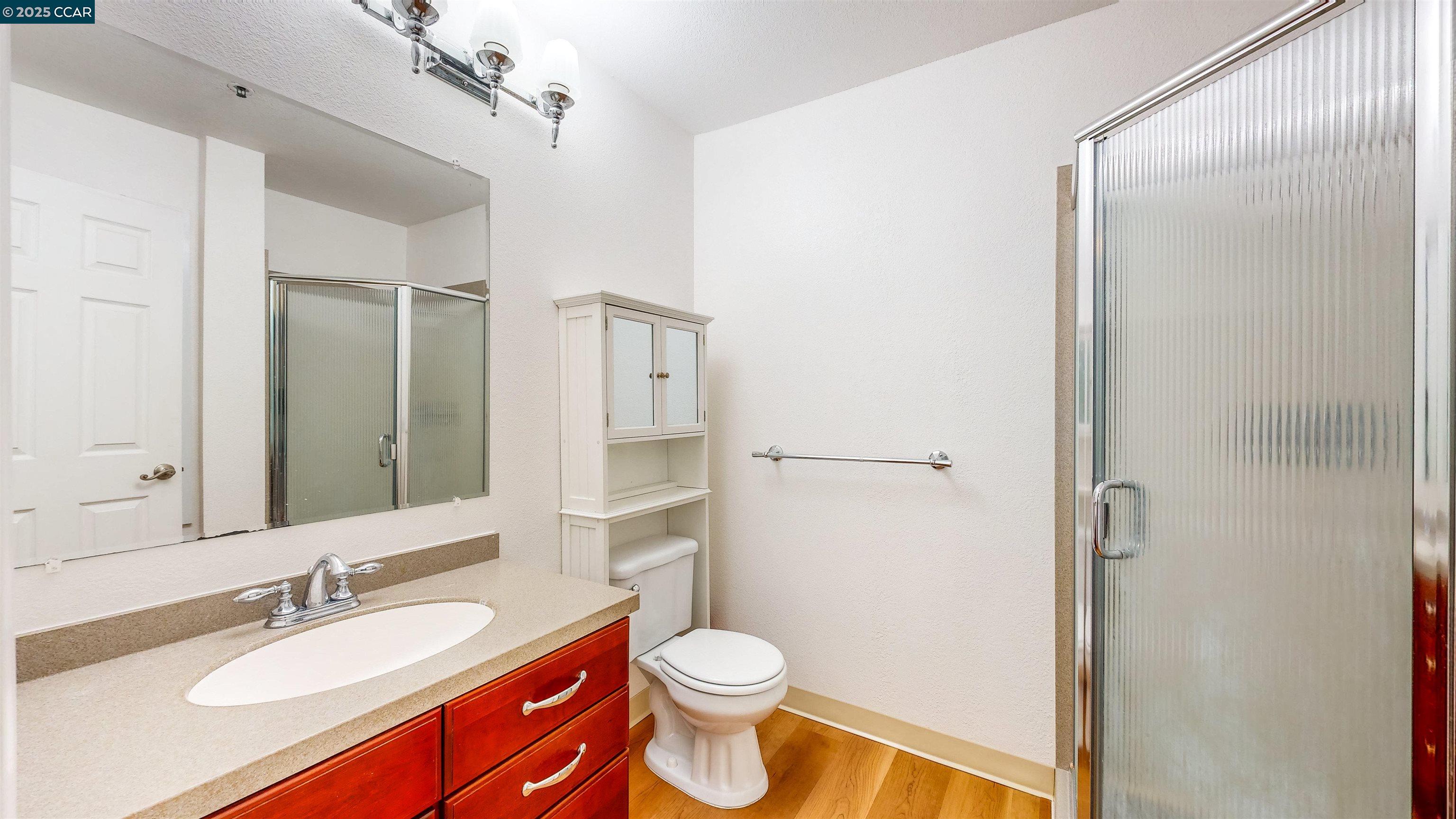 Detail Gallery Image 26 of 39 For 714 Waterford Pl, Pinole,  CA 94564 - 2 Beds | 2 Baths