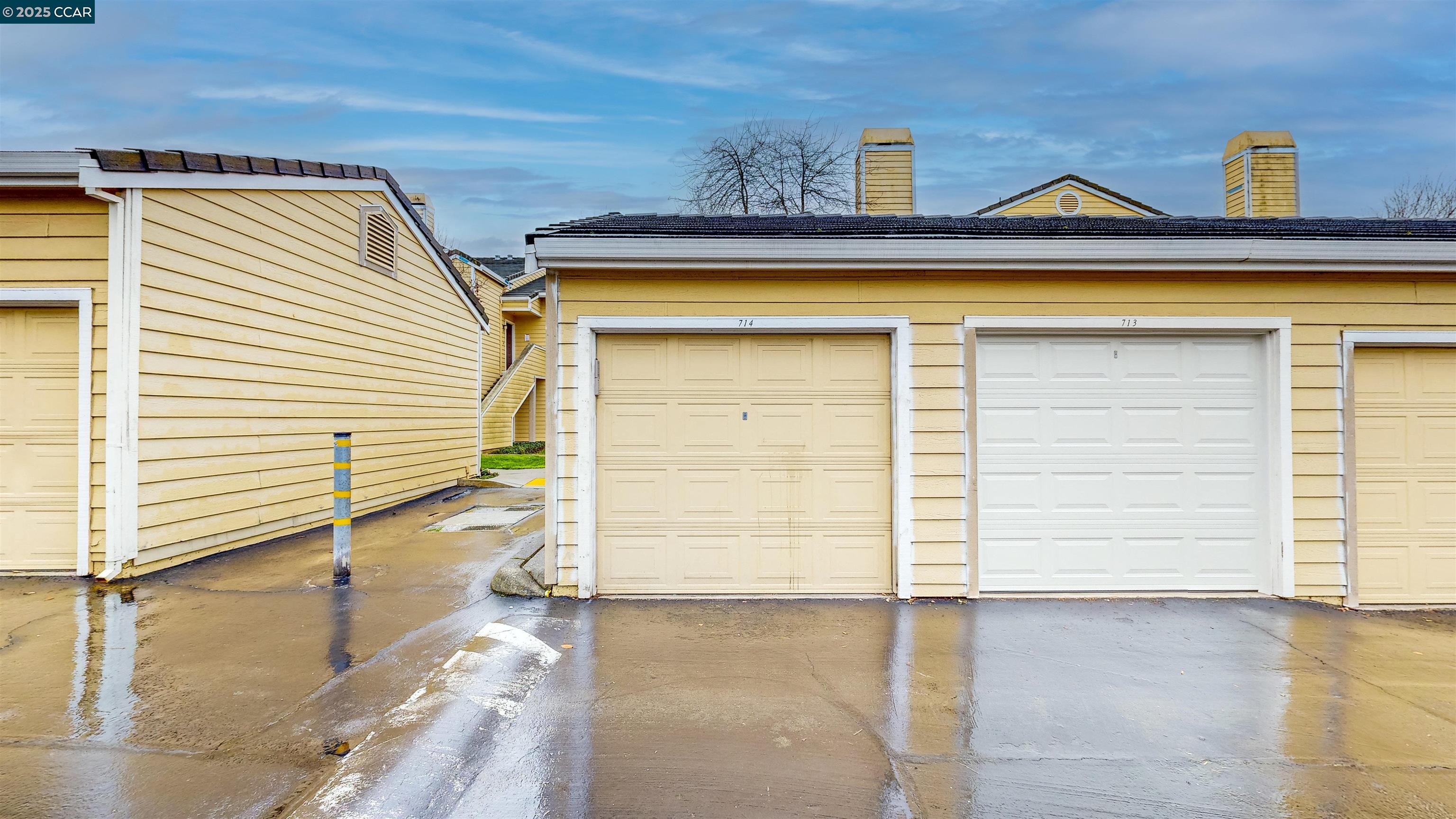 Detail Gallery Image 34 of 39 For 714 Waterford Pl, Pinole,  CA 94564 - 2 Beds | 2 Baths