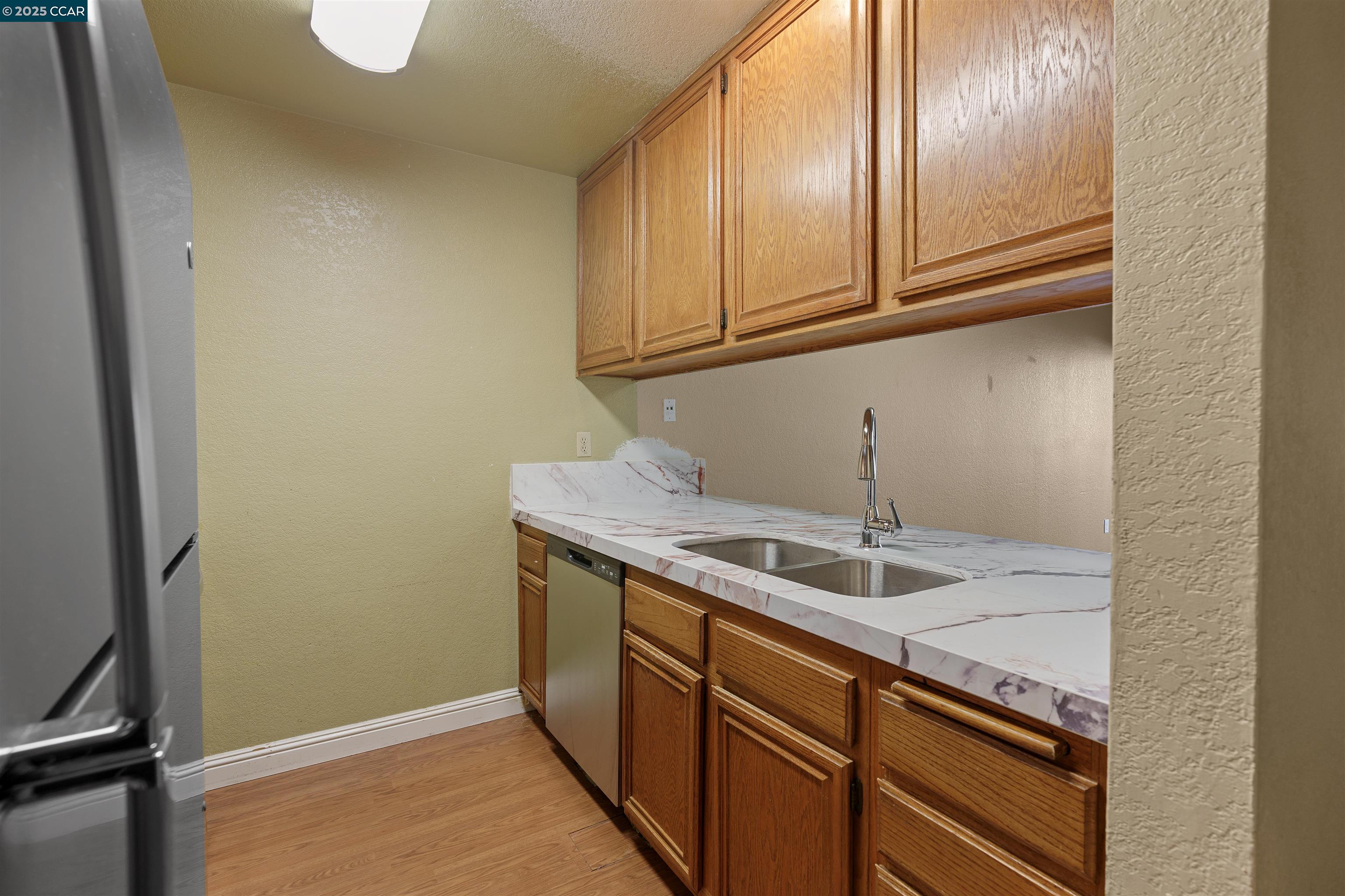 Detail Gallery Image 10 of 28 For 3099 Peppermill Cir., Pittsburg,  CA 94565 - 2 Beds | 1/1 Baths