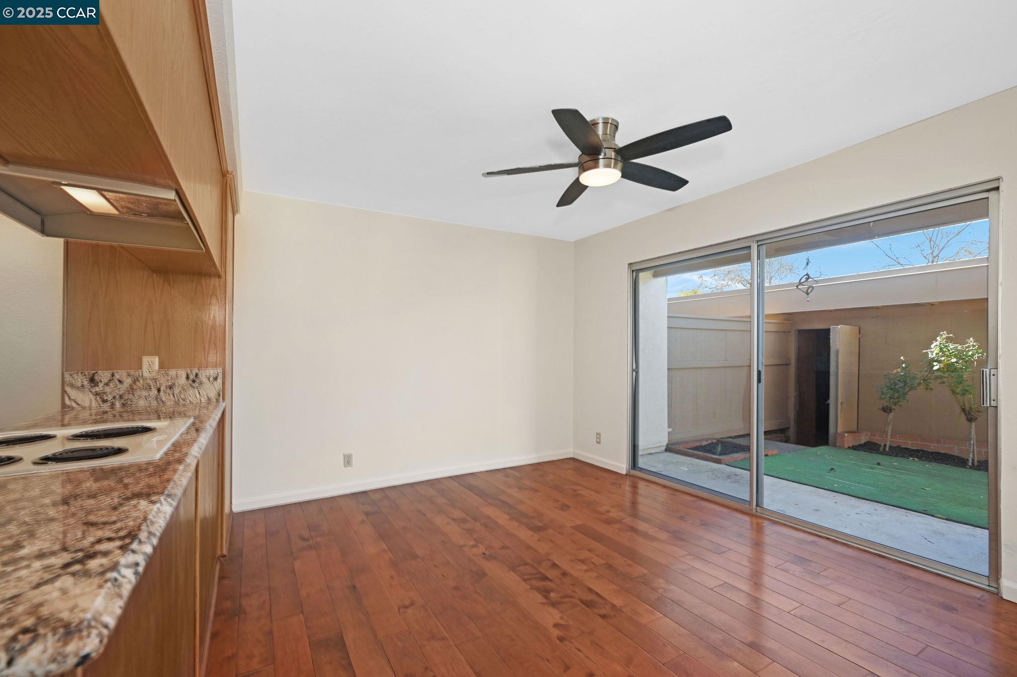 Photo #6: 41081672 Listing 
