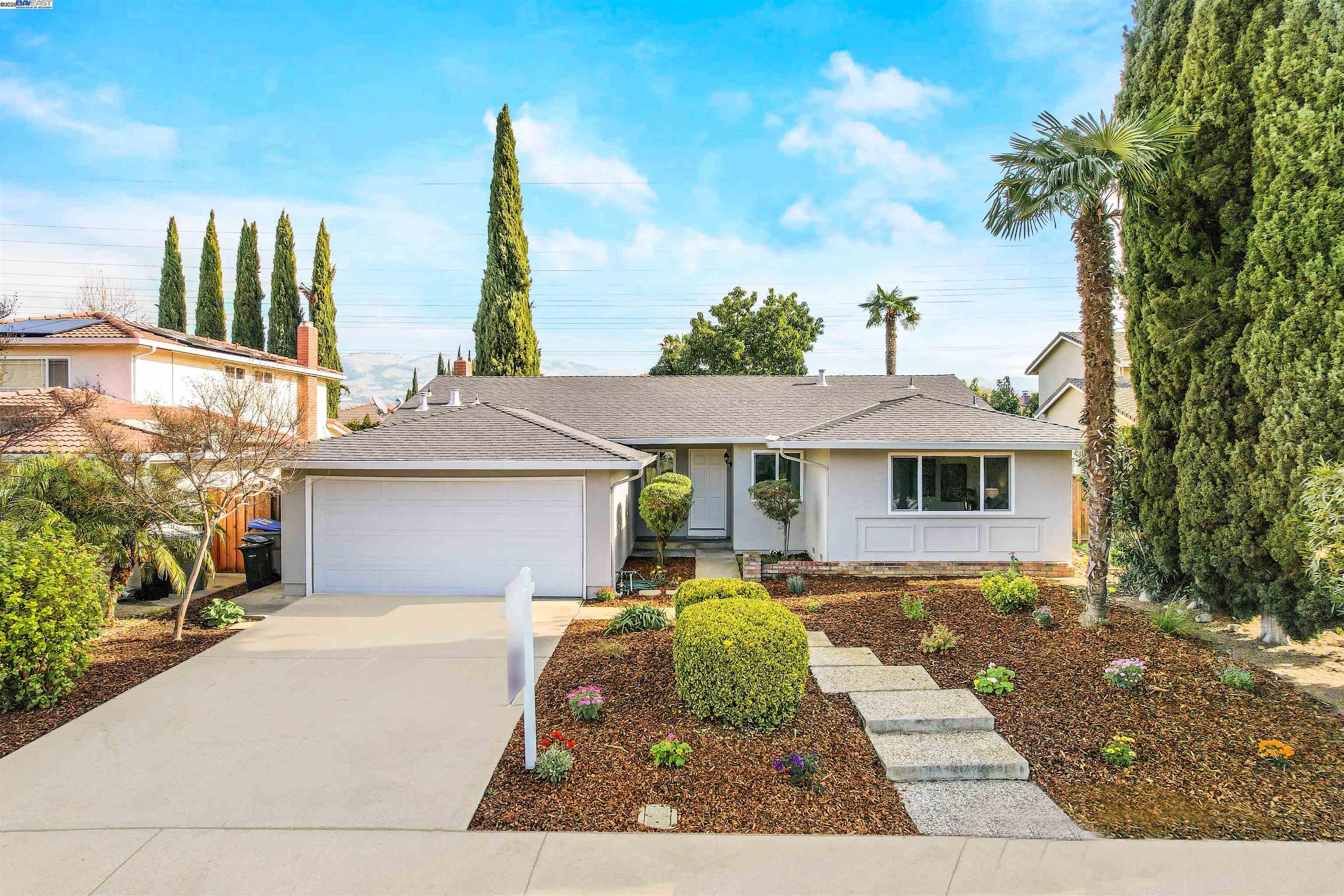 Detail Gallery Image 1 of 1 For 3082 Seafield Ct, San Jose,  CA 95148 - 4 Beds | 2 Baths