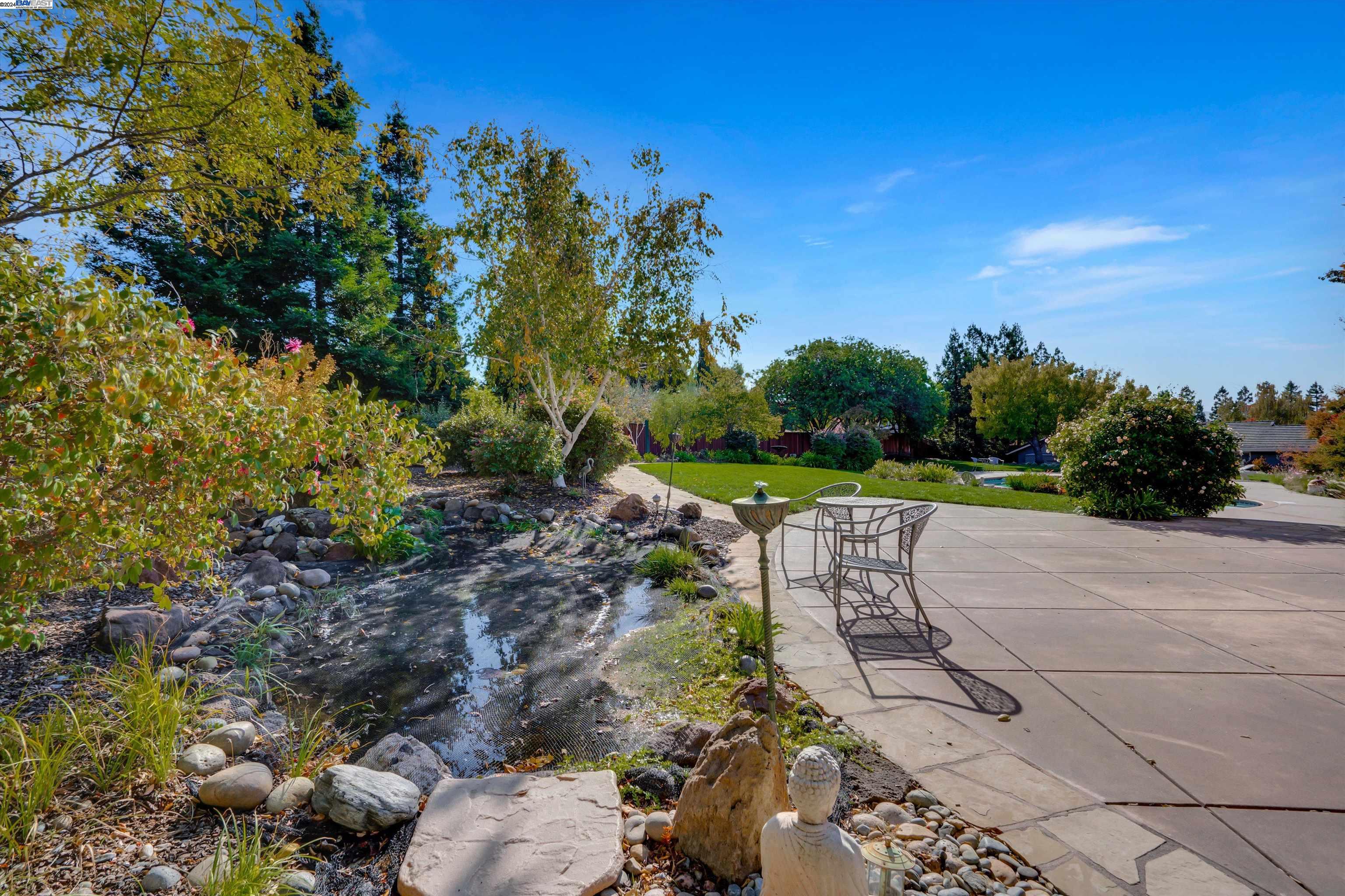 Detail Gallery Image 24 of 60 For 3463 Meadowlands Ln, San Jose,  CA 95135 - 4 Beds | 2 Baths
