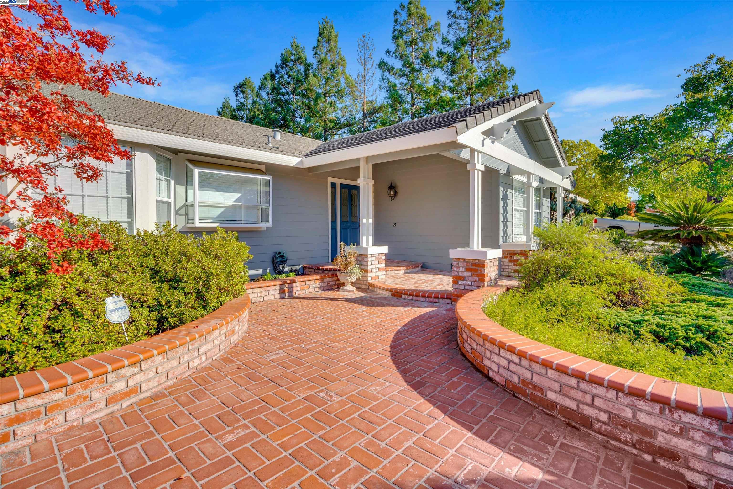Detail Gallery Image 26 of 60 For 3463 Meadowlands Ln, San Jose,  CA 95135 - 4 Beds | 2 Baths