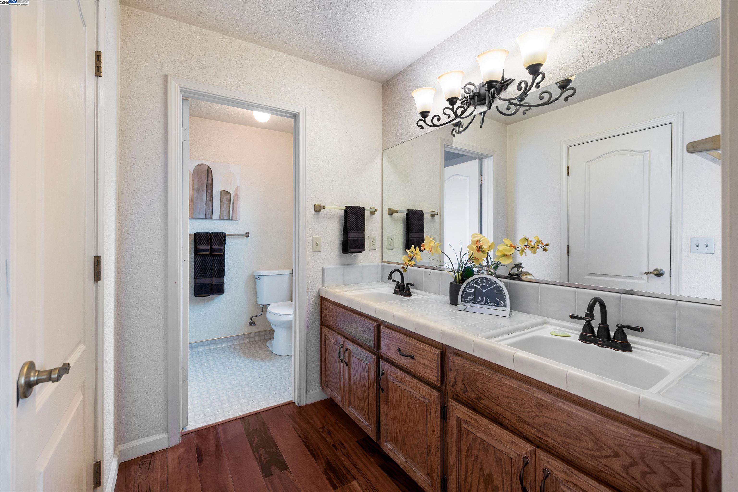 Detail Gallery Image 26 of 60 For 2190 Lady Clare Walk, Manteca,  CA 95336 - 2 Beds | 2 Baths