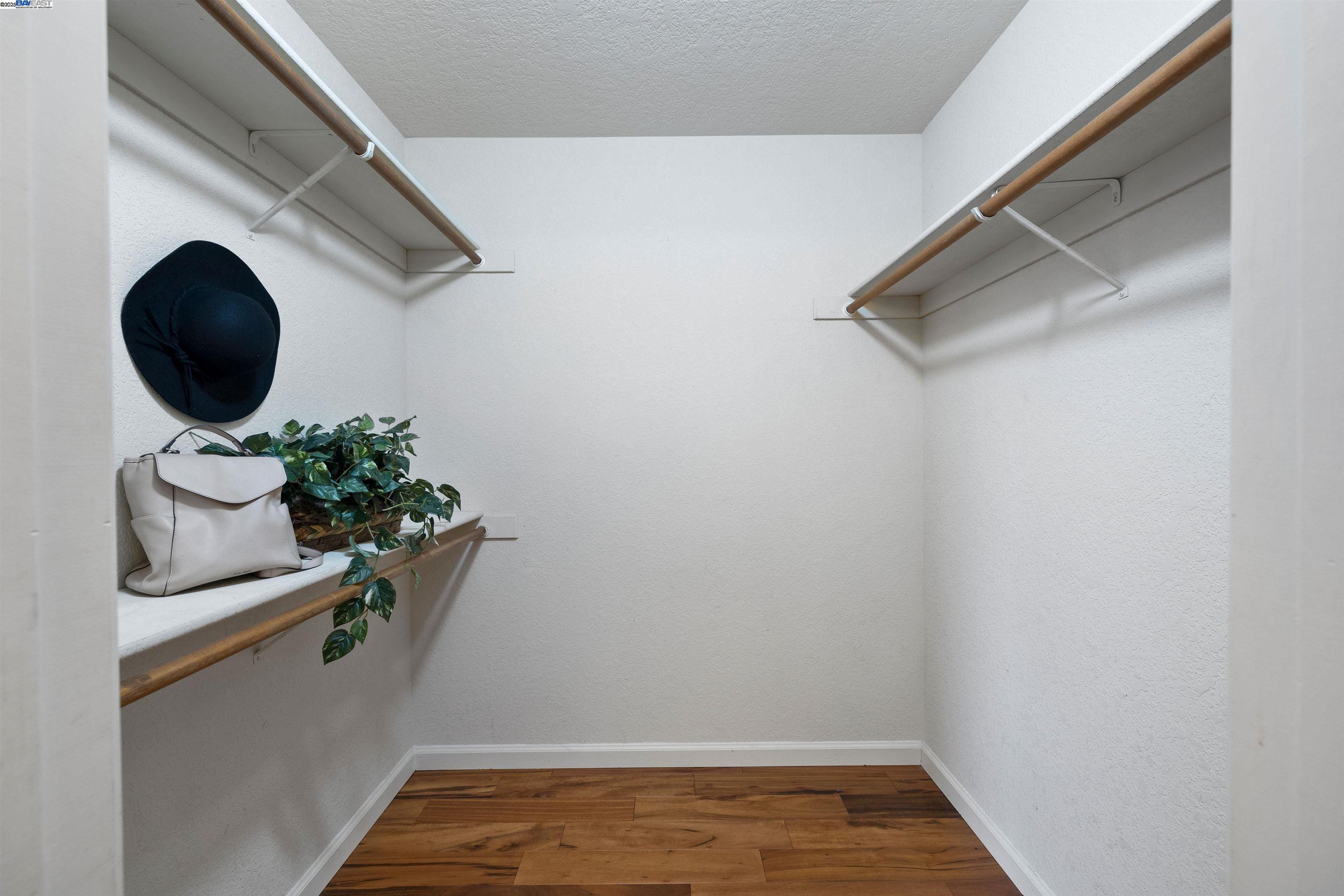 Detail Gallery Image 28 of 60 For 2190 Lady Clare Walk, Manteca,  CA 95336 - 2 Beds | 2 Baths
