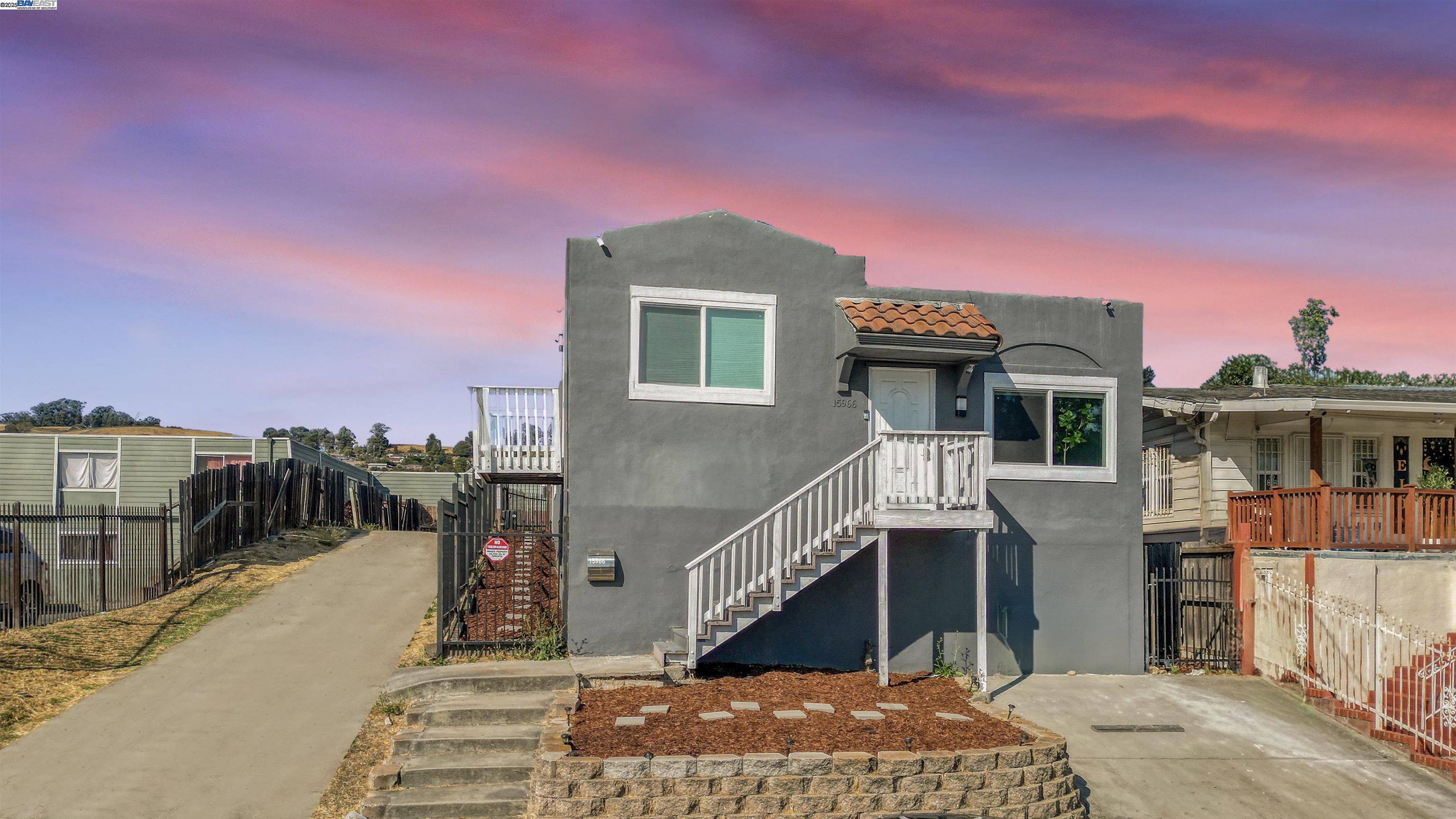 Detail Gallery Image 1 of 1 For 15966 Maubert Ave, San Leandro,  CA 94578 - 3 Beds | 2 Baths
