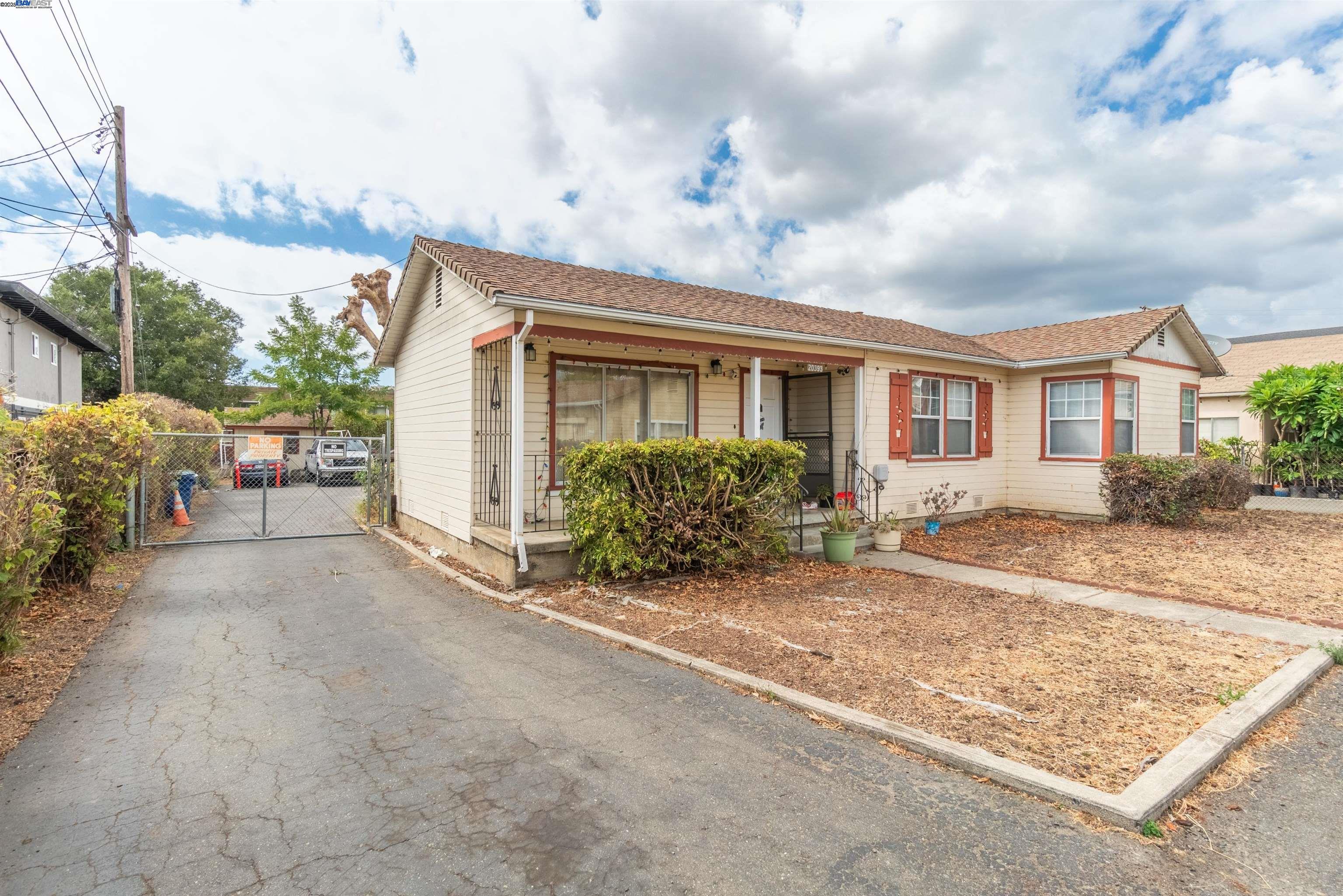 Detail Gallery Image 8 of 12 For 20393 Anita Ave, Castro Valley,  CA 94546 - – Beds | – Baths
