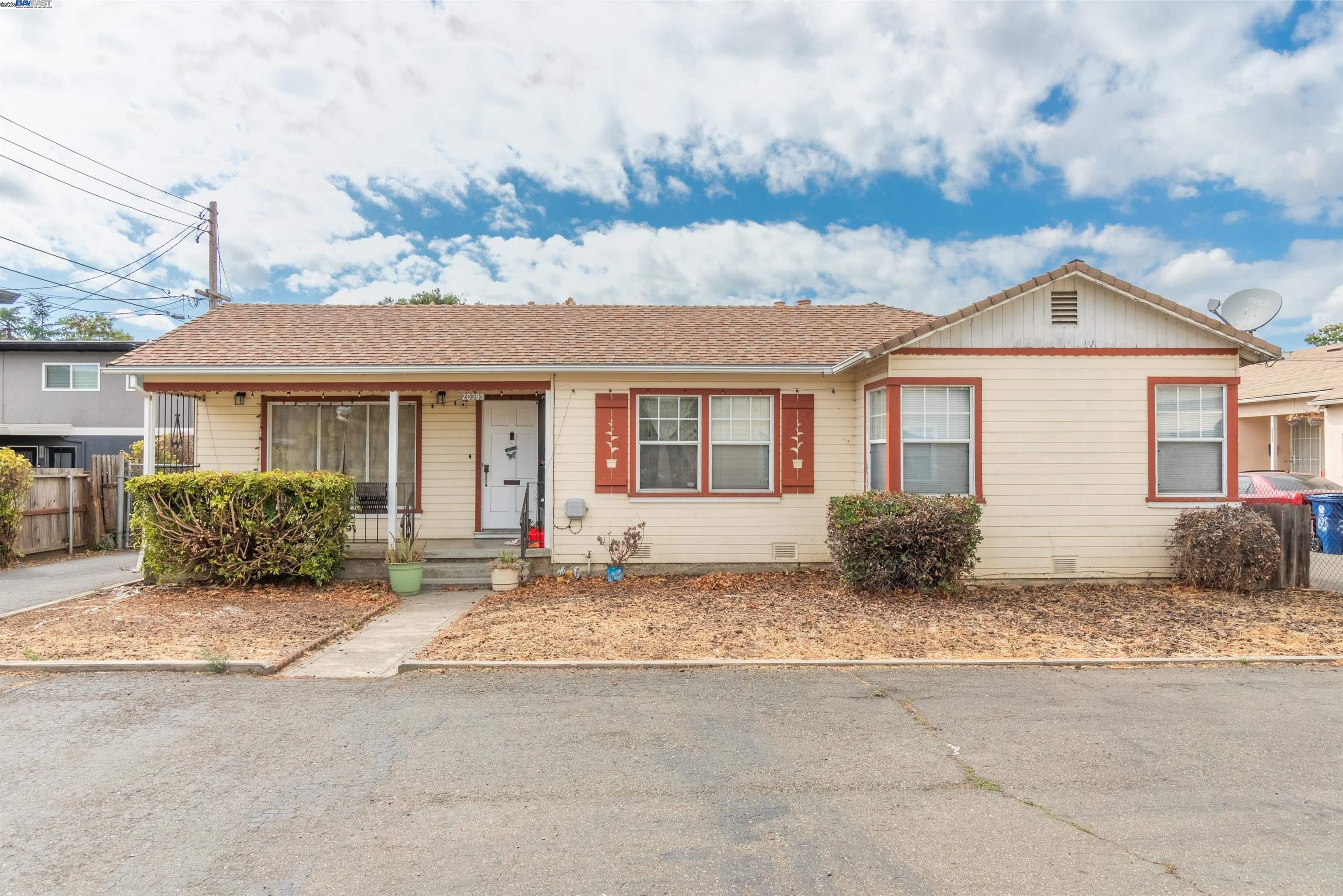 Detail Gallery Image 10 of 12 For 20393 Anita Ave, Castro Valley,  CA 94546 - – Beds | – Baths