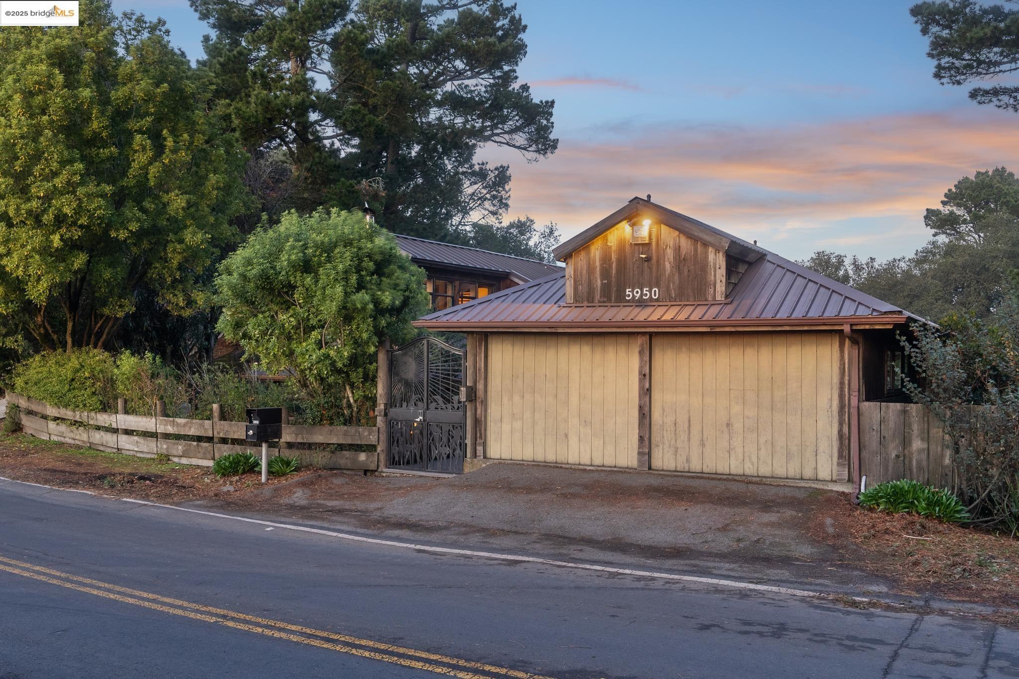 5950 Grizzly Peak Blvd
