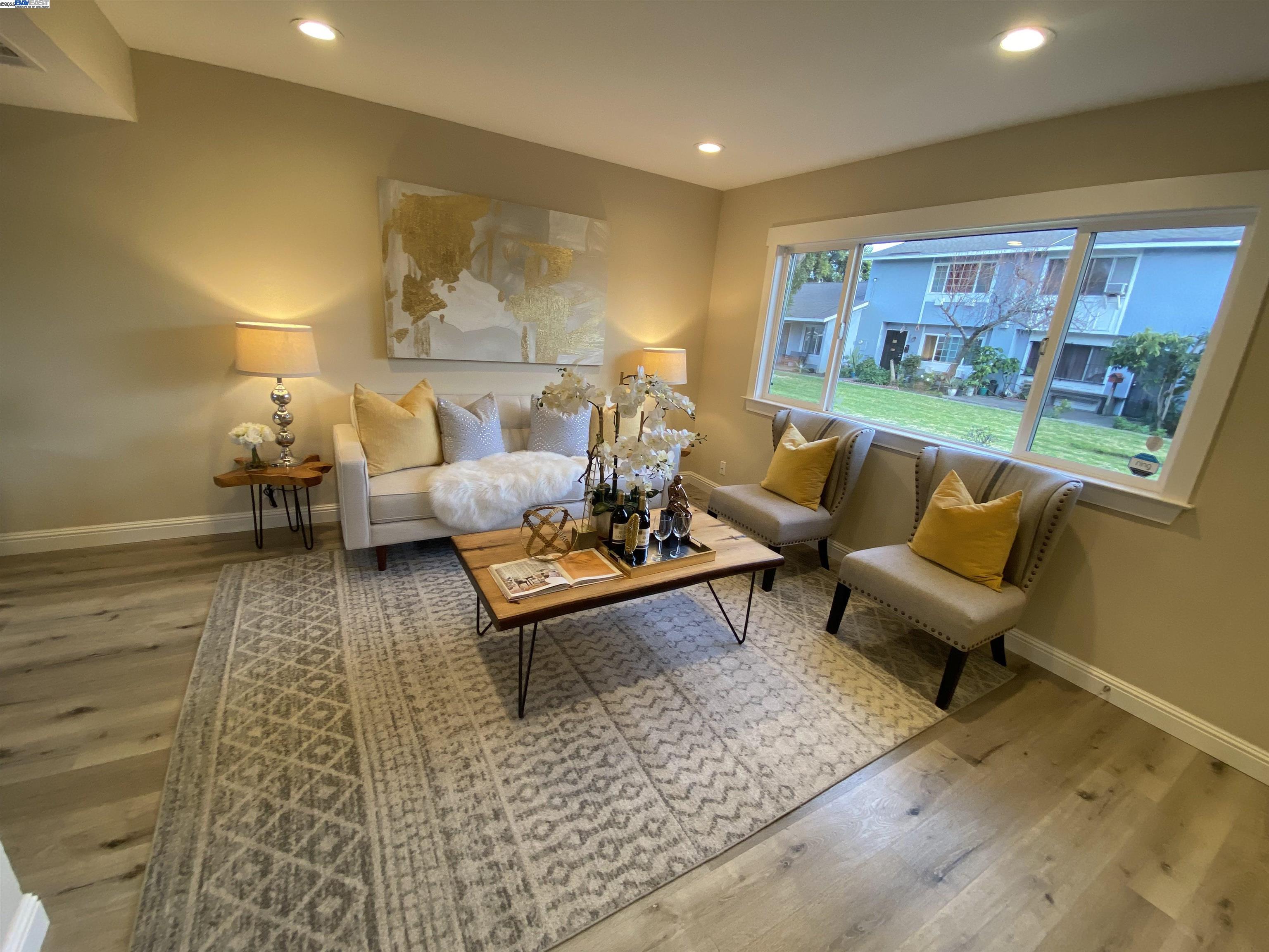 Detail Gallery Image 1 of 1 For 482 Tanfield Ln, San Jose,  CA 95111 - 3 Beds | 1/1 Baths