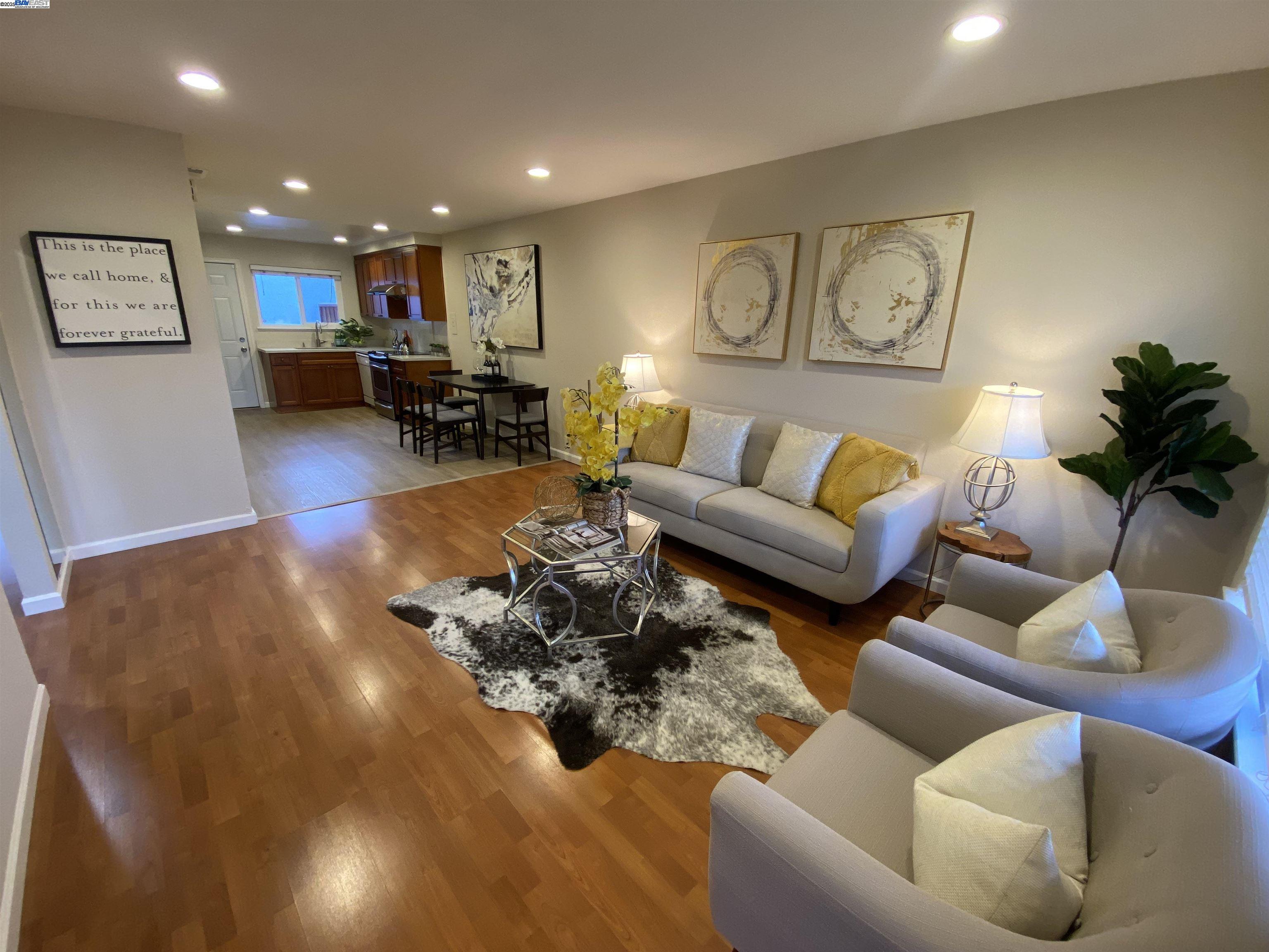 Detail Gallery Image 1 of 1 For 468 Carpentier Way, San Jose,  CA 95111 - 2 Beds | 1 Baths