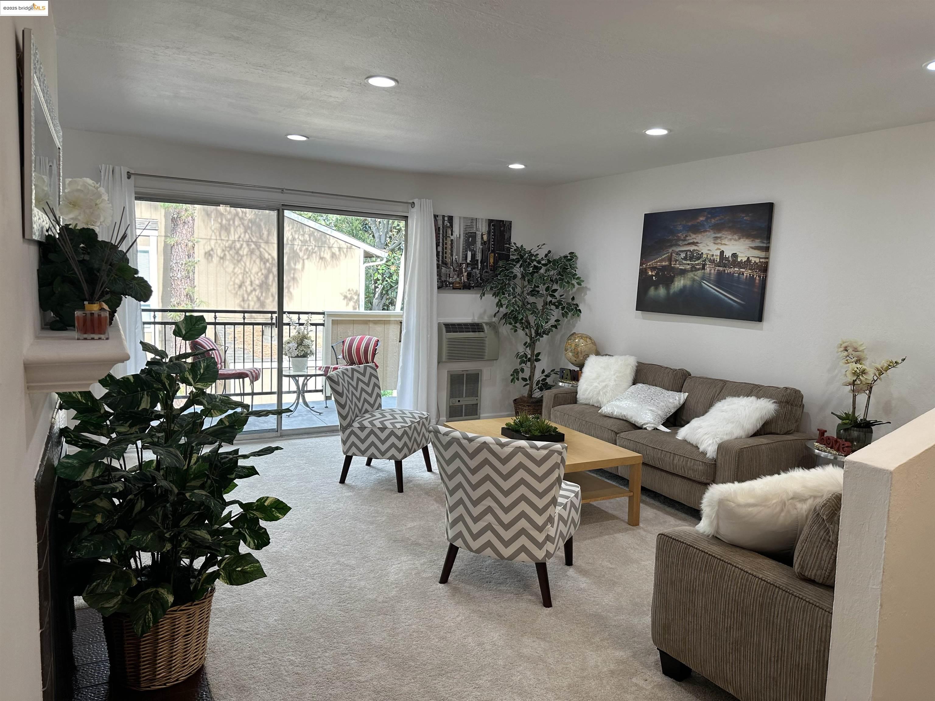 Photo #3: 41081759 Listing 