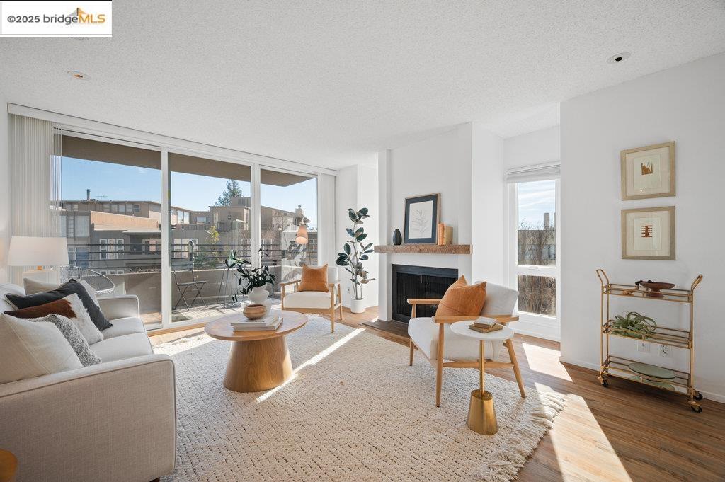 Photo #2: 41081800 Listing 