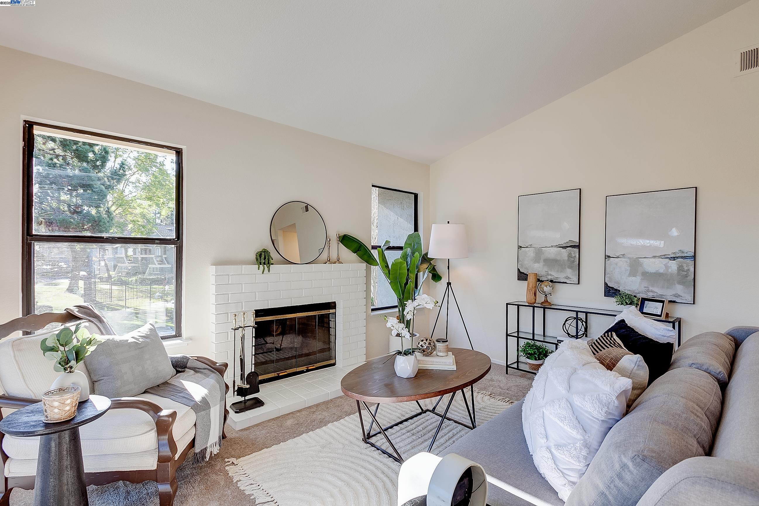 Photo #3: 41081819 Listing 