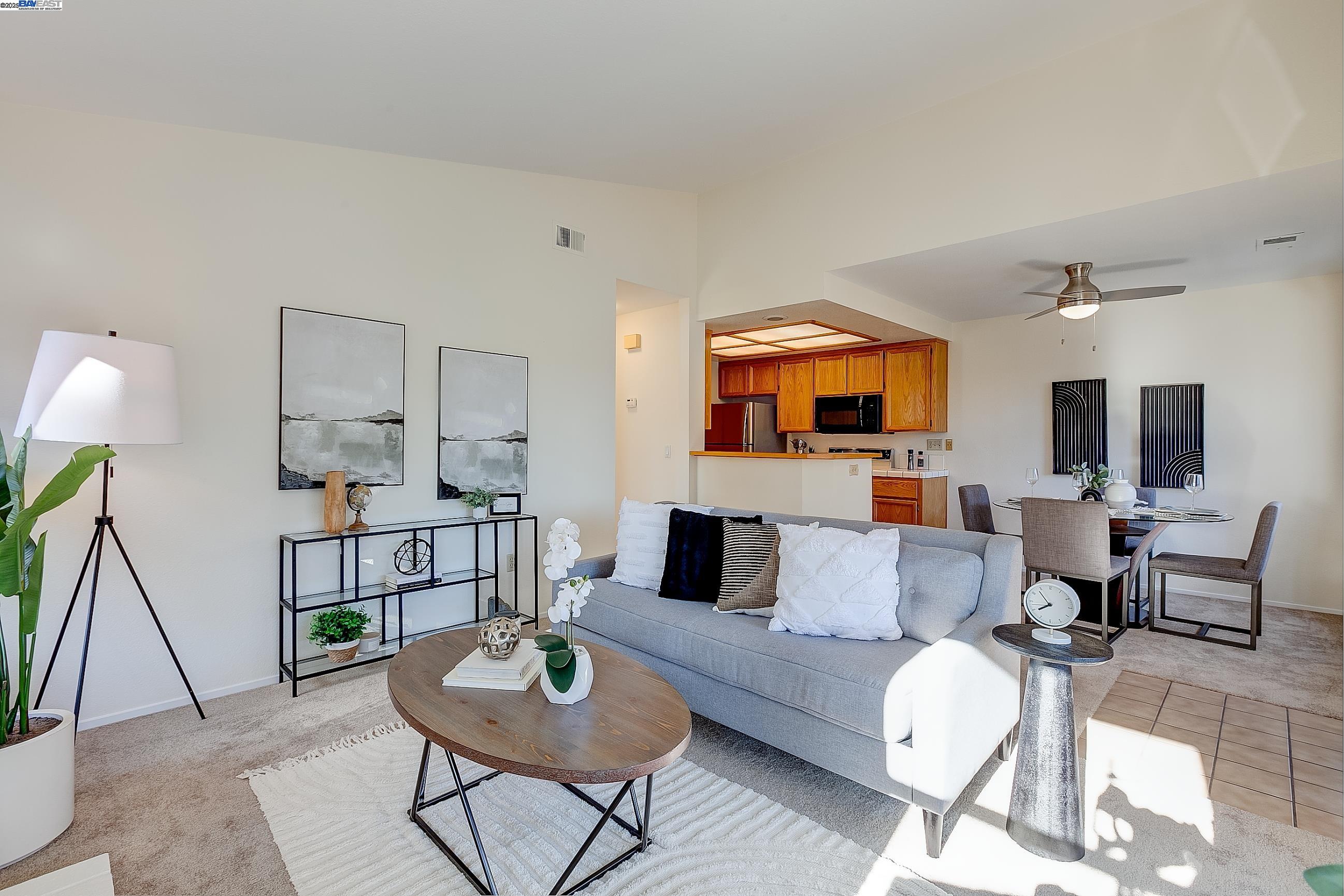 Photo #5: 41081819 Listing 