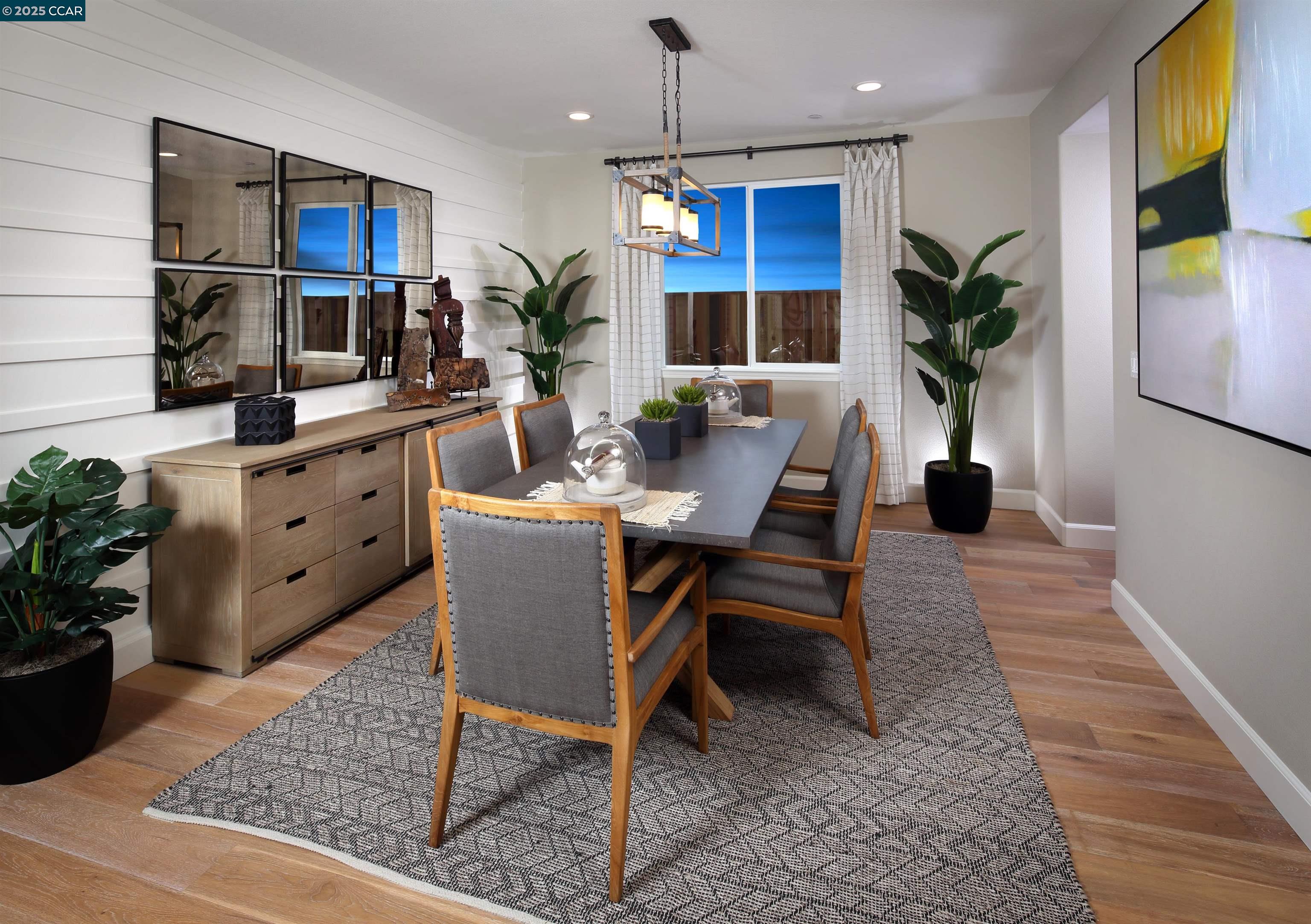 Detail Gallery Image 4 of 7 For 5445 Mountain Ridge Way, Antioch,  CA 94531 - 4 Beds | 3/1 Baths
