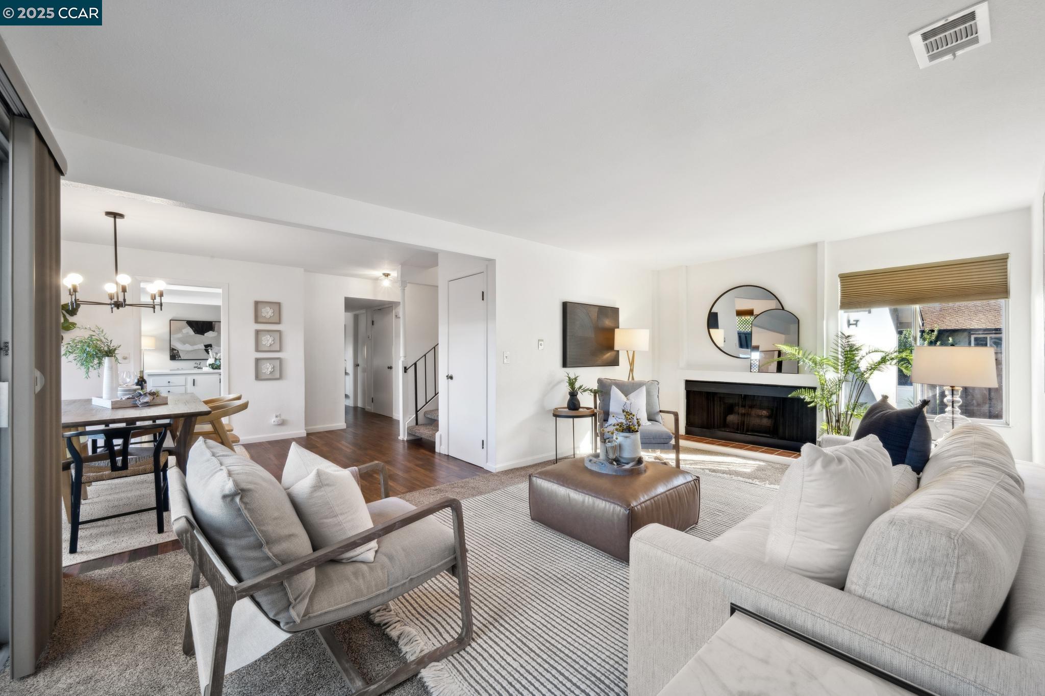 Photo #11: 41081897 Listing: Photo #11