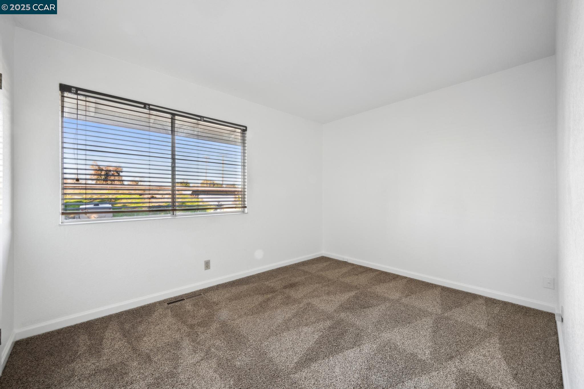 Photo #32: 41081897 Listing: Photo #32