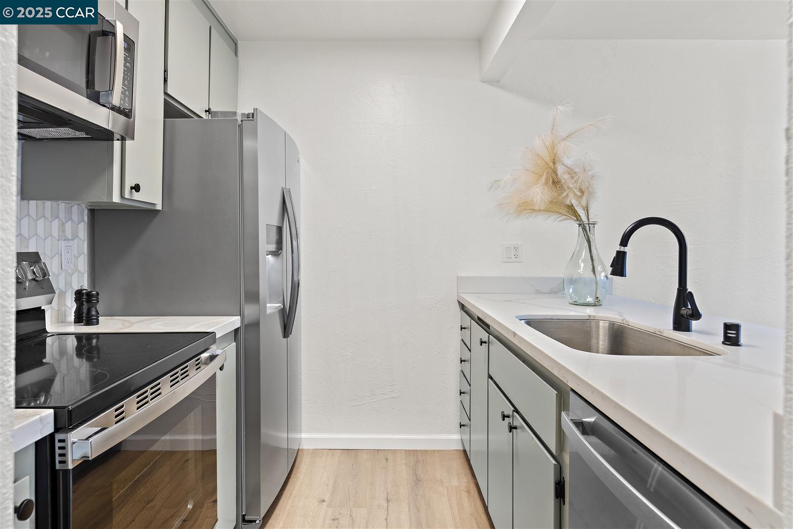 Photo #4: 41081912 Listing 