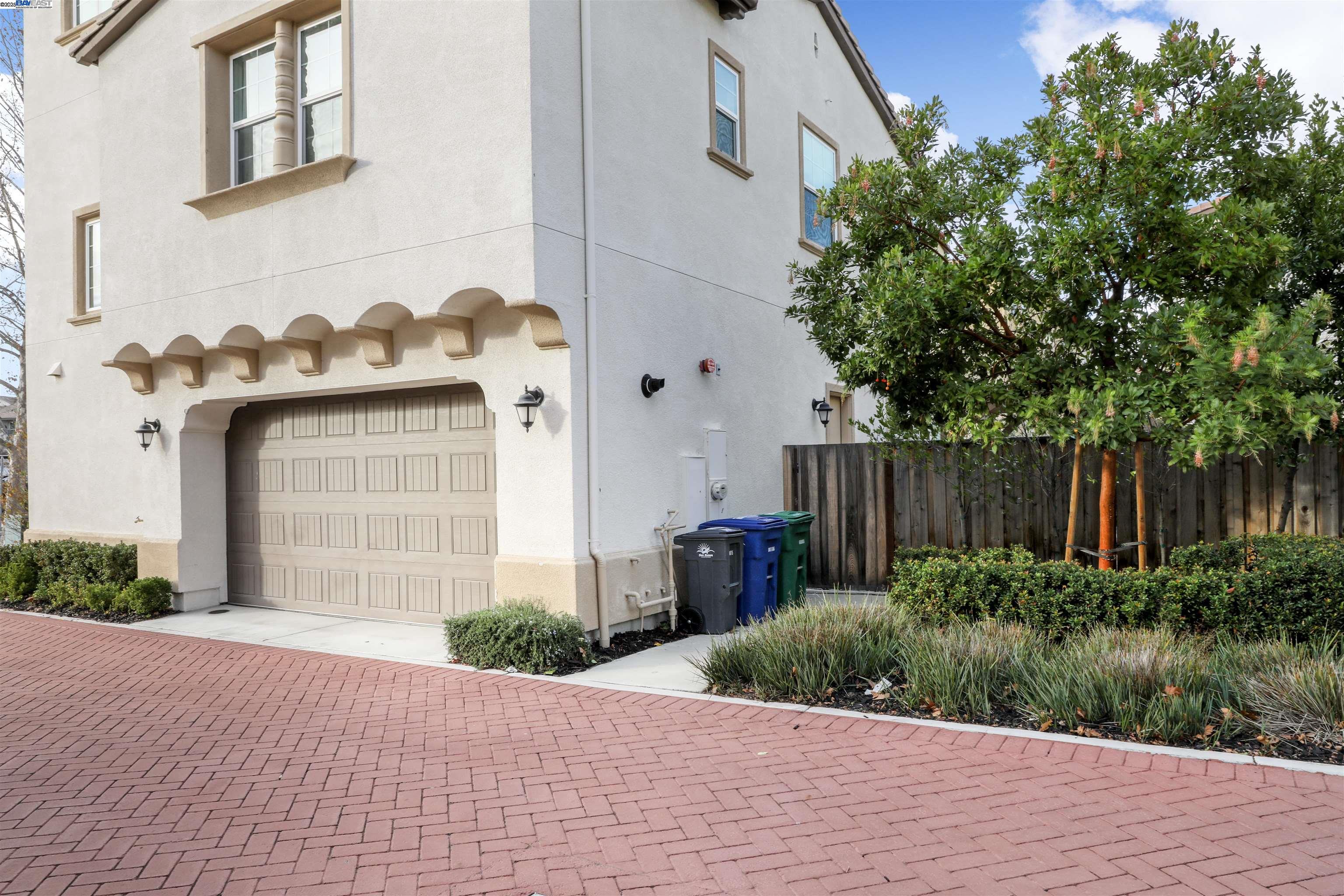 Detail Gallery Image 38 of 45 For 921 S Monarch Rd, San Ramon,  CA 94582 - 4 Beds | 3/1 Baths