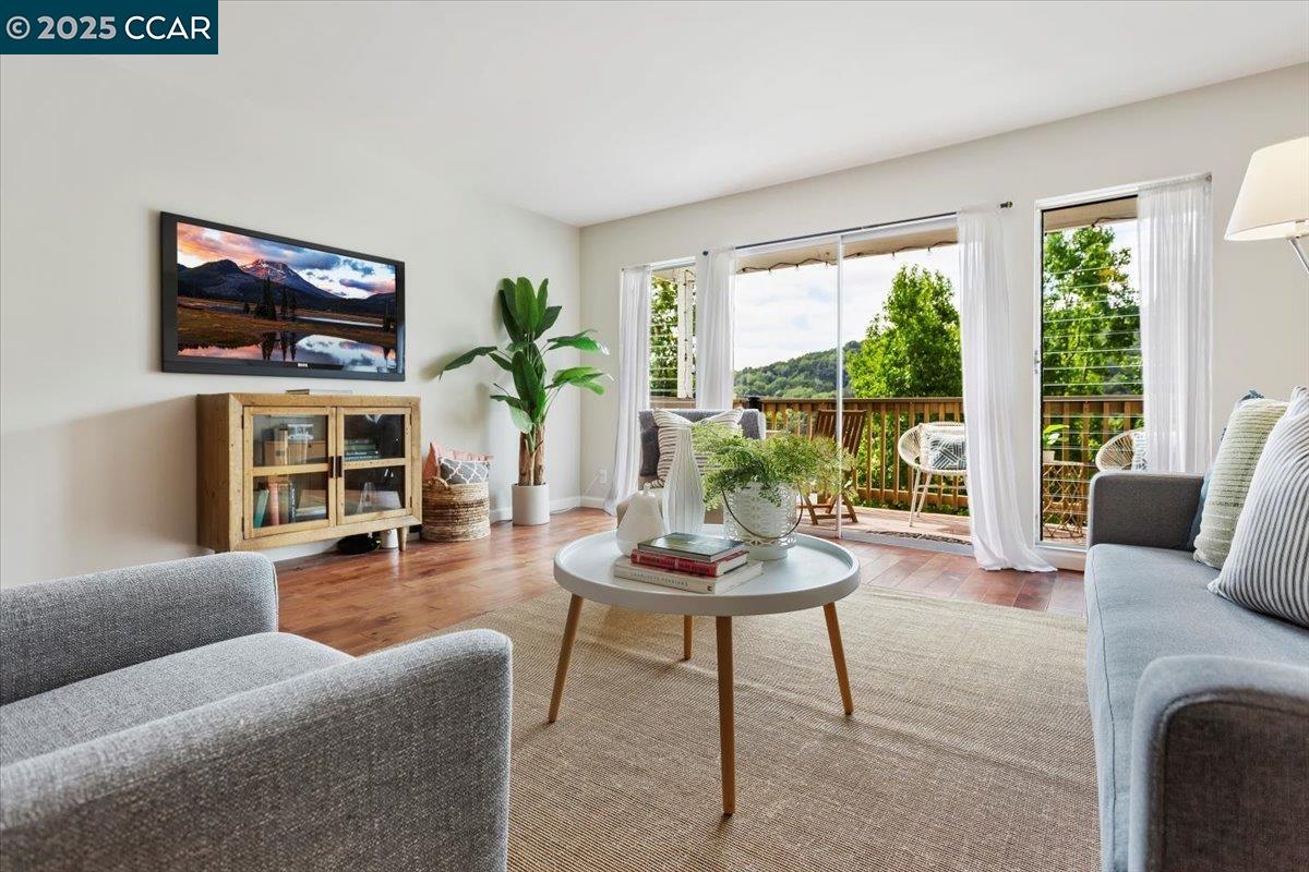 Photo #5: 41081928 Listing 