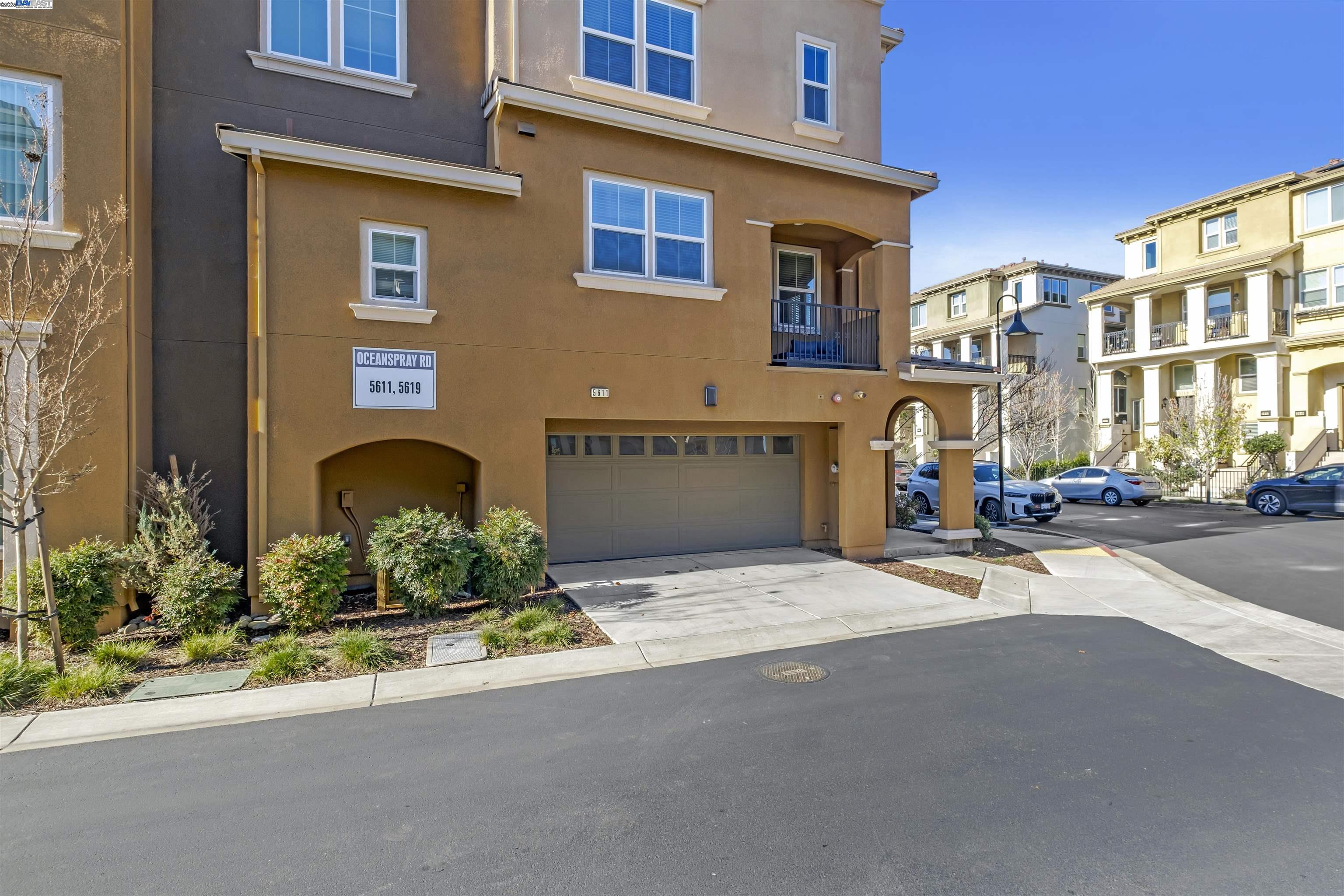 Photo #2: 41081968 Listing 