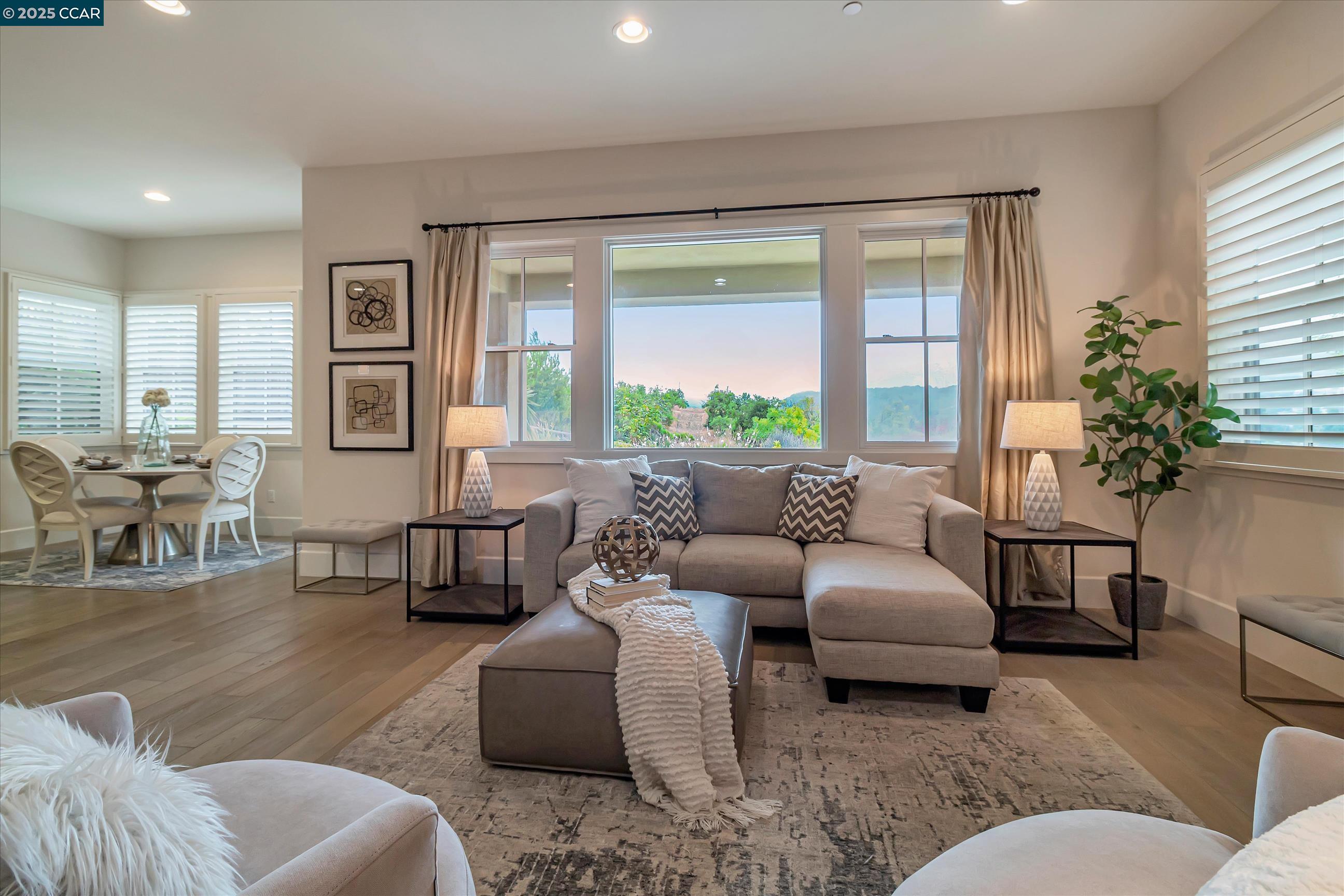 Detail Gallery Image 1 of 1 For 162 Willowbrook Ln, Moraga,  CA 94556 - 3 Beds | 2/1 Baths