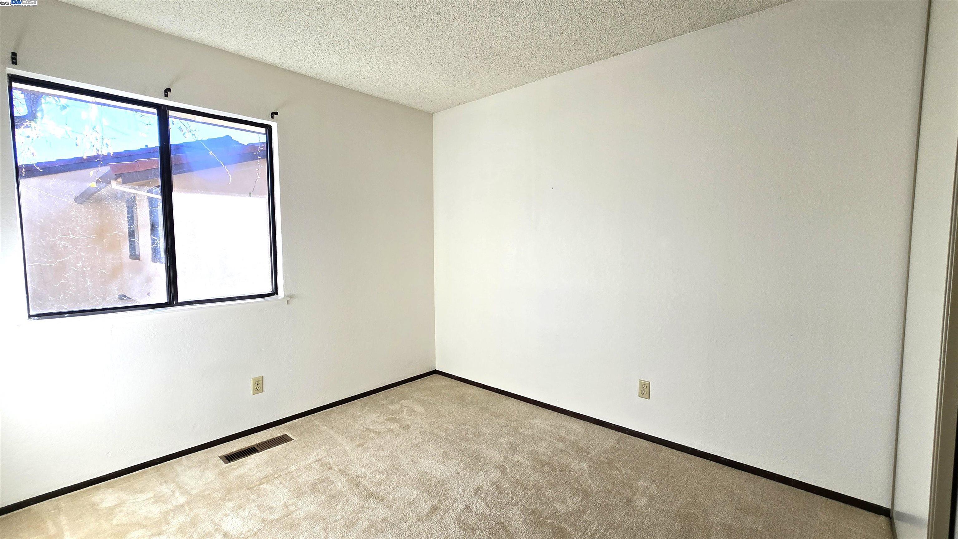 6263 Joaquin Murieta Ave # A, Newark, California 94560, 3 Bedrooms Bedrooms, 5 Rooms Rooms,2 BathroomsBathrooms,Residential,For Sale,6263 Joaquin Murieta Ave # A,41081995