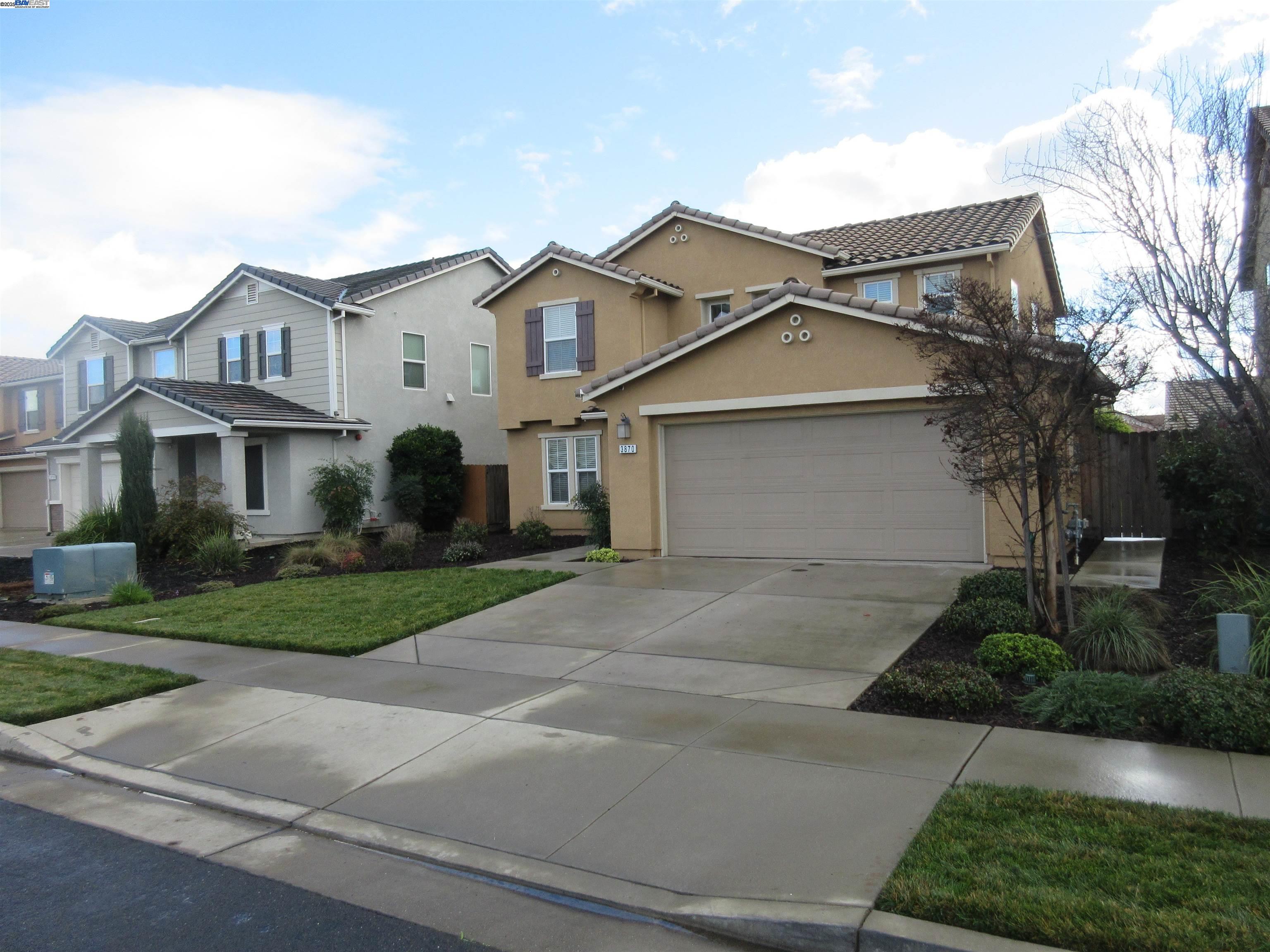 Detail Gallery Image 2 of 20 For 3870 Trieste Cir, Stockton,  CA 95205 - 4 Beds | 2/1 Baths