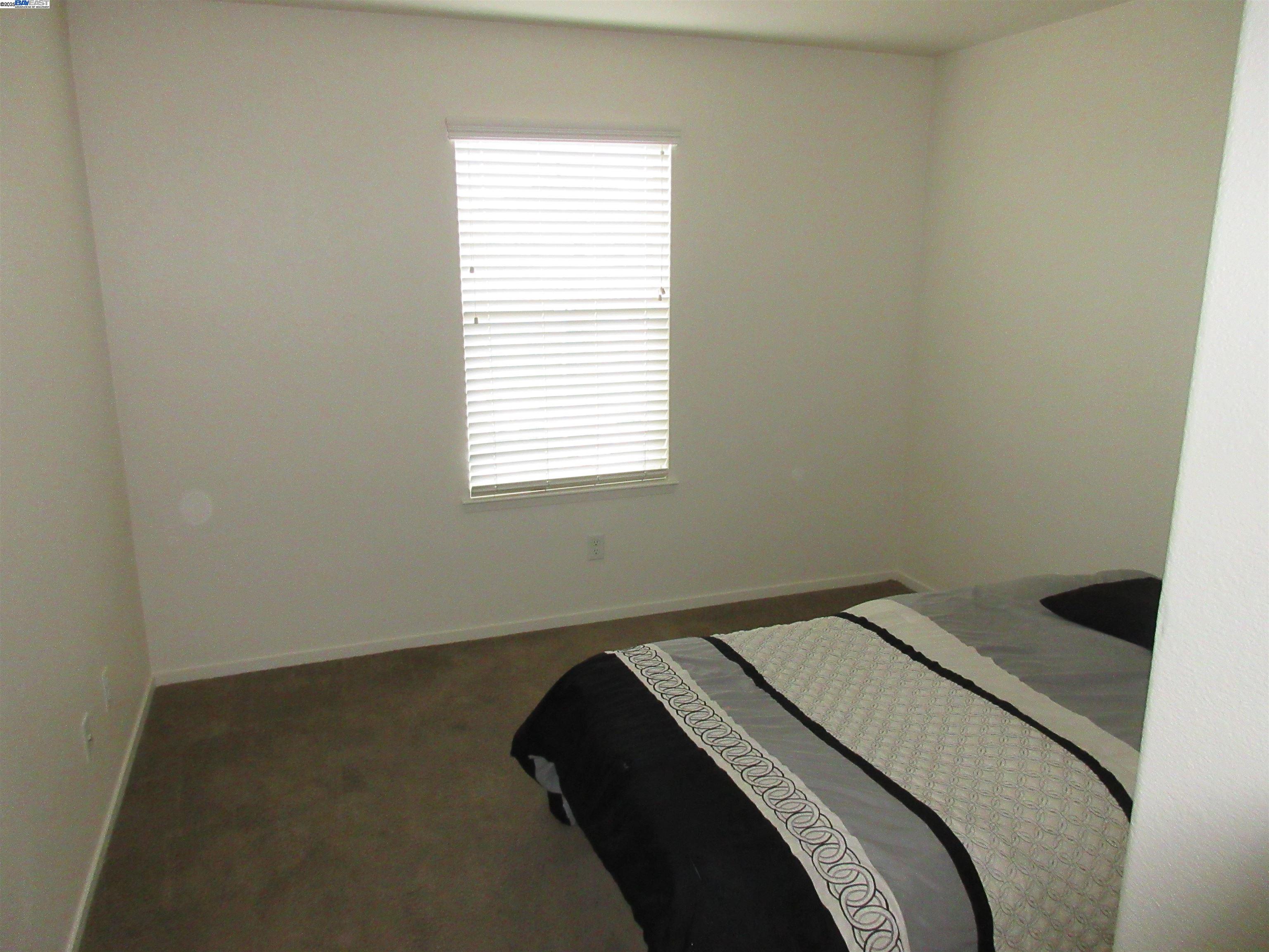Detail Gallery Image 12 of 20 For 3870 Trieste Cir, Stockton,  CA 95205 - 4 Beds | 2/1 Baths