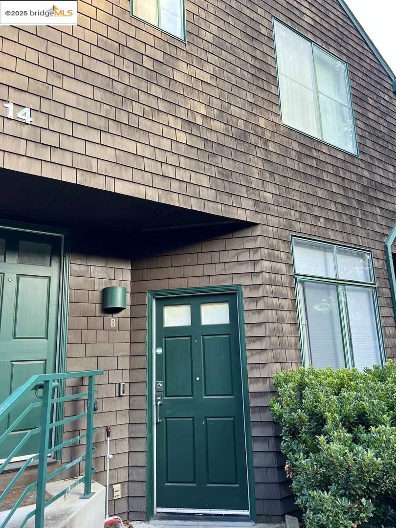 Photo #4: 41082018 Listing 