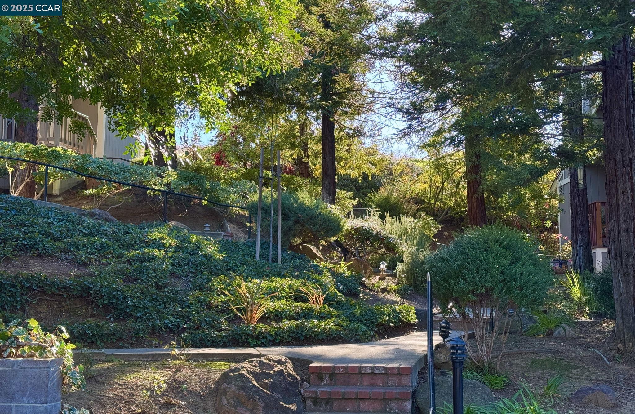 Photo #2: 41082040 Listing 
