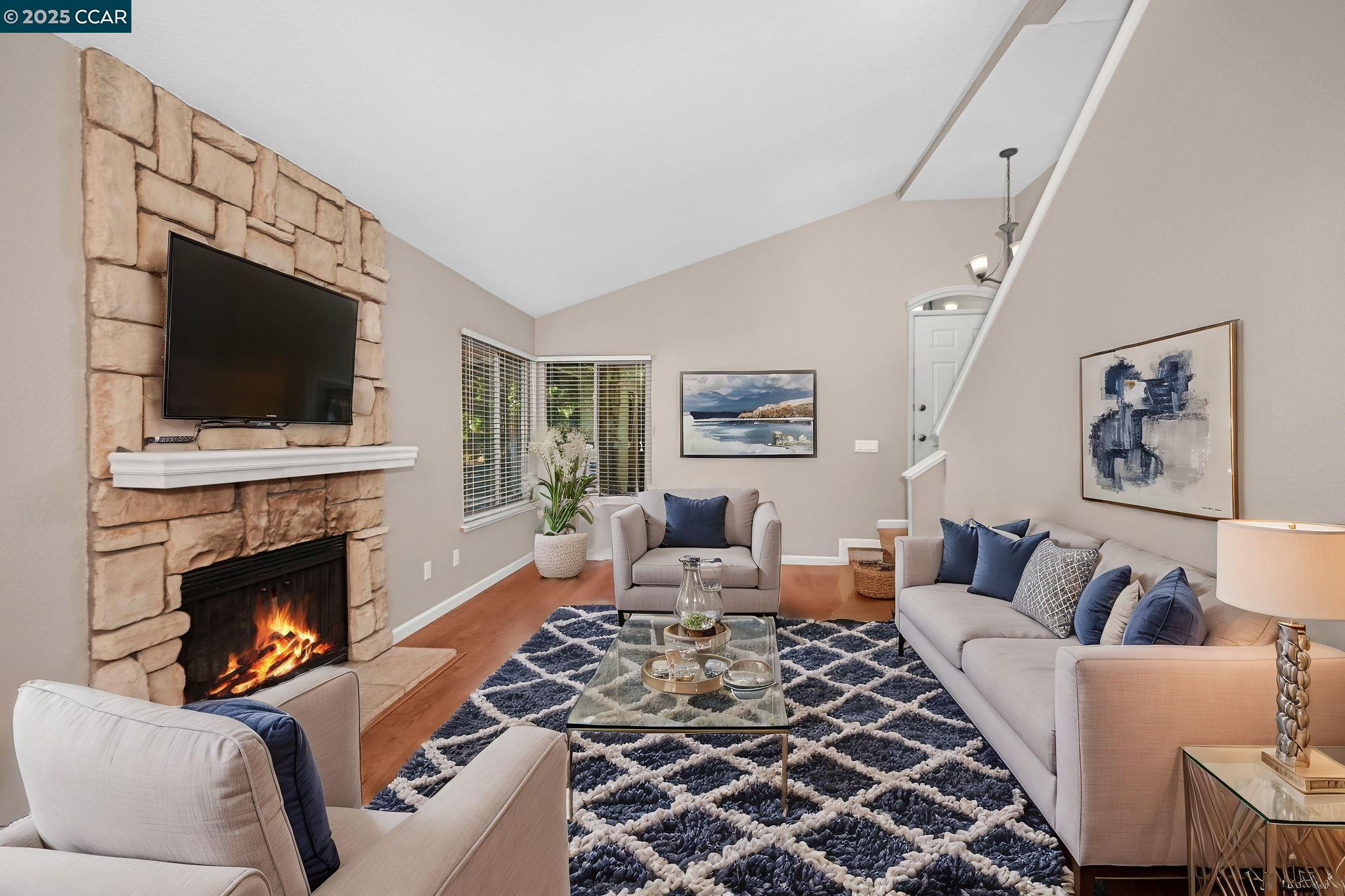 Photo #5: 41082040 Listing 