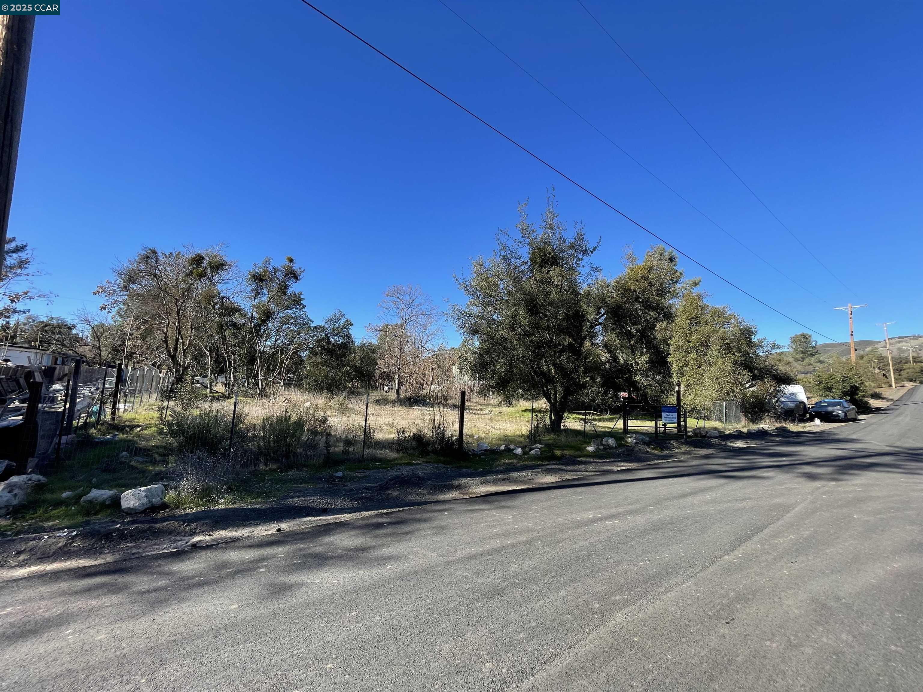 Detail Gallery Image 4 of 12 For 3627 Mint St, Clearlake,  CA 95422 - – Beds | – Baths