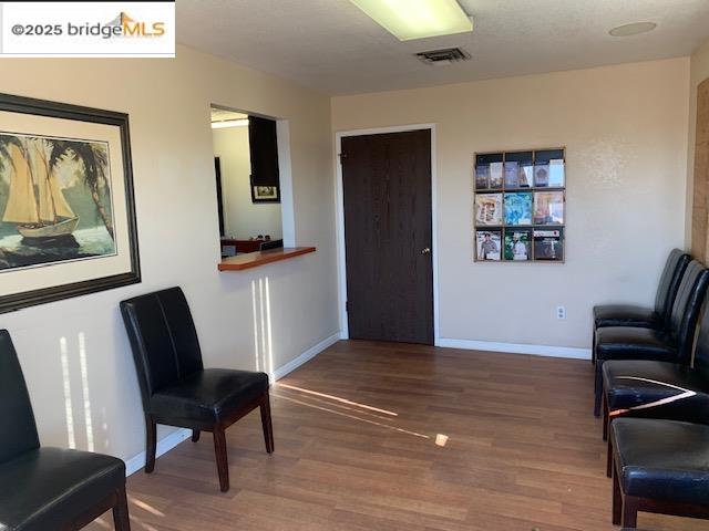 Detail Gallery Image 9 of 19 For 2800 Lone Tree Way, Antioch,  CA 94509 - – Beds | – Baths