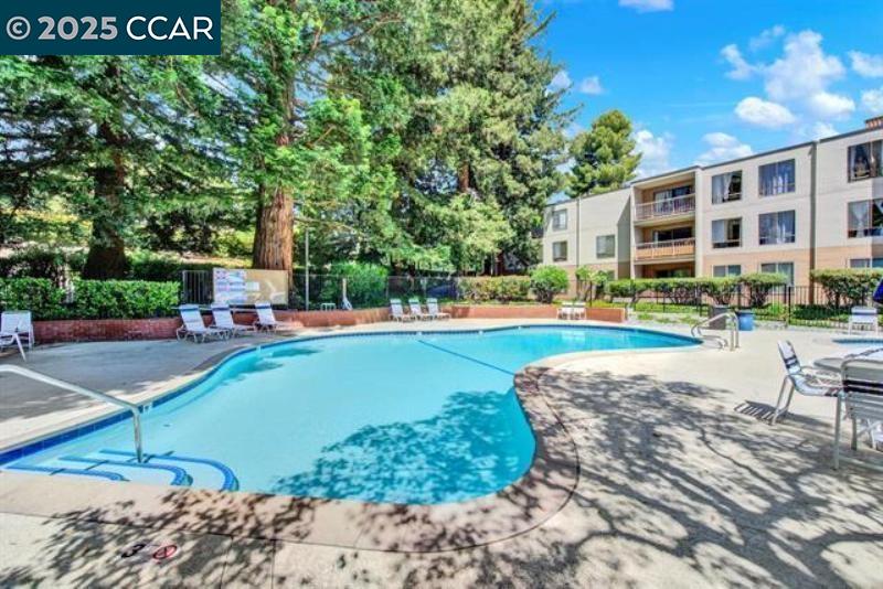 Photo #4: 41082090 Listing 